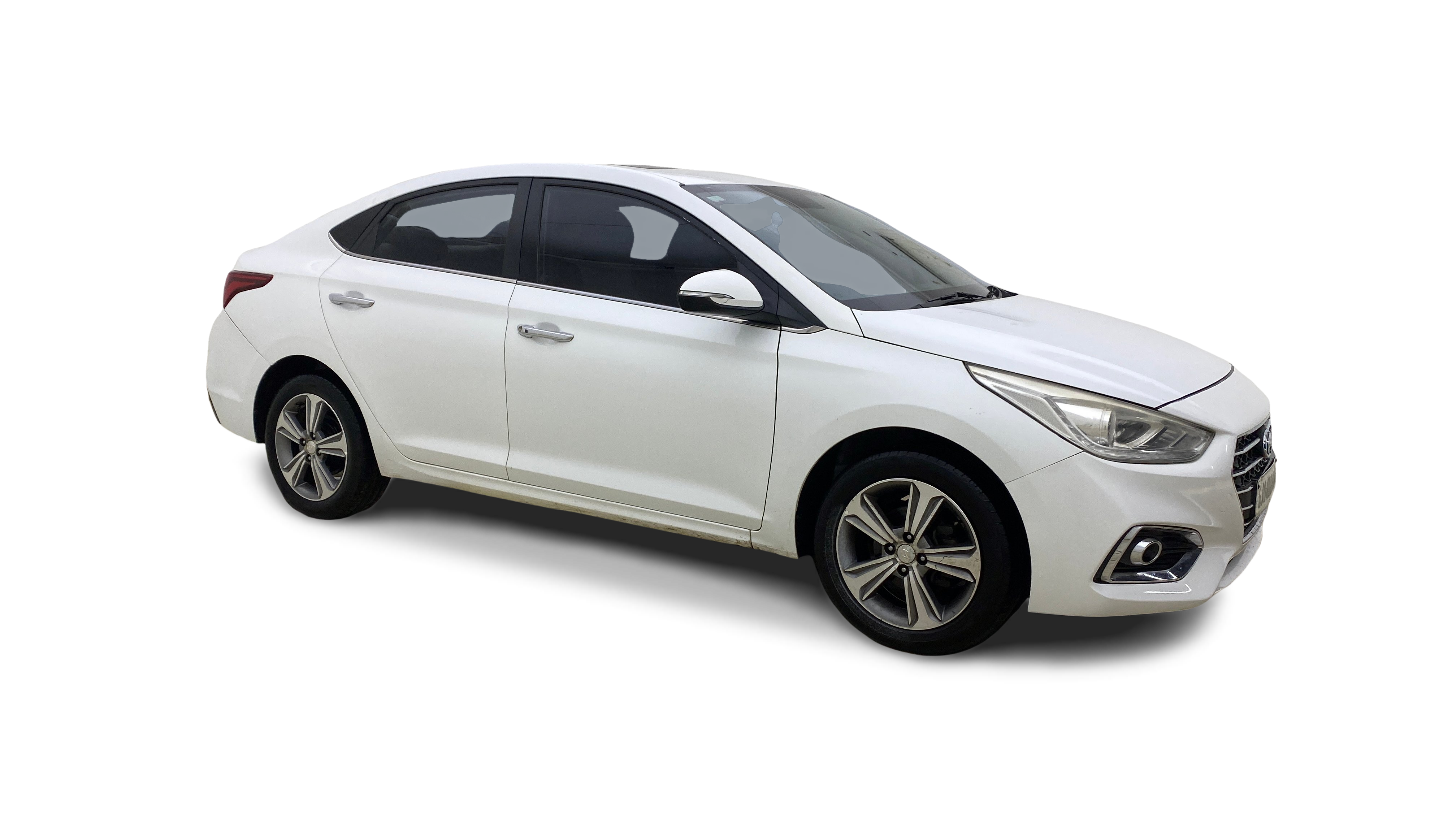 2018 Hyundai Verna - Sedan - Diesel - Manual - ₹6.50 lakh