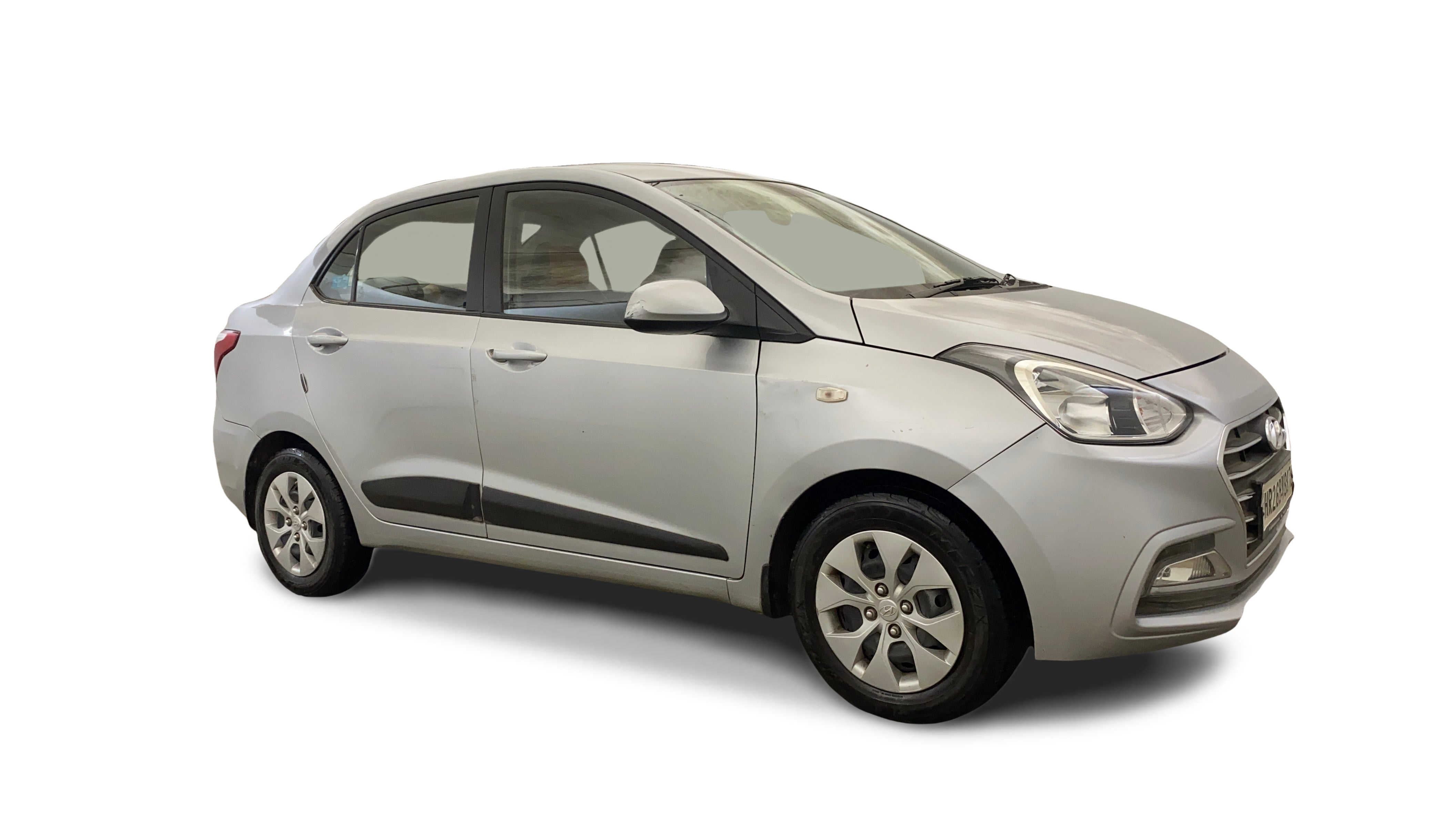 Hyundai Xcent-img