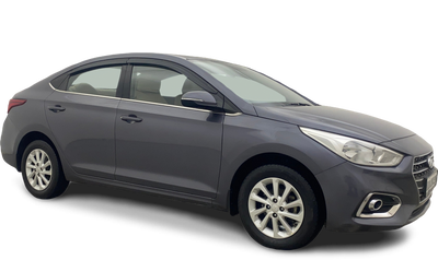 Hyundai Verna-img