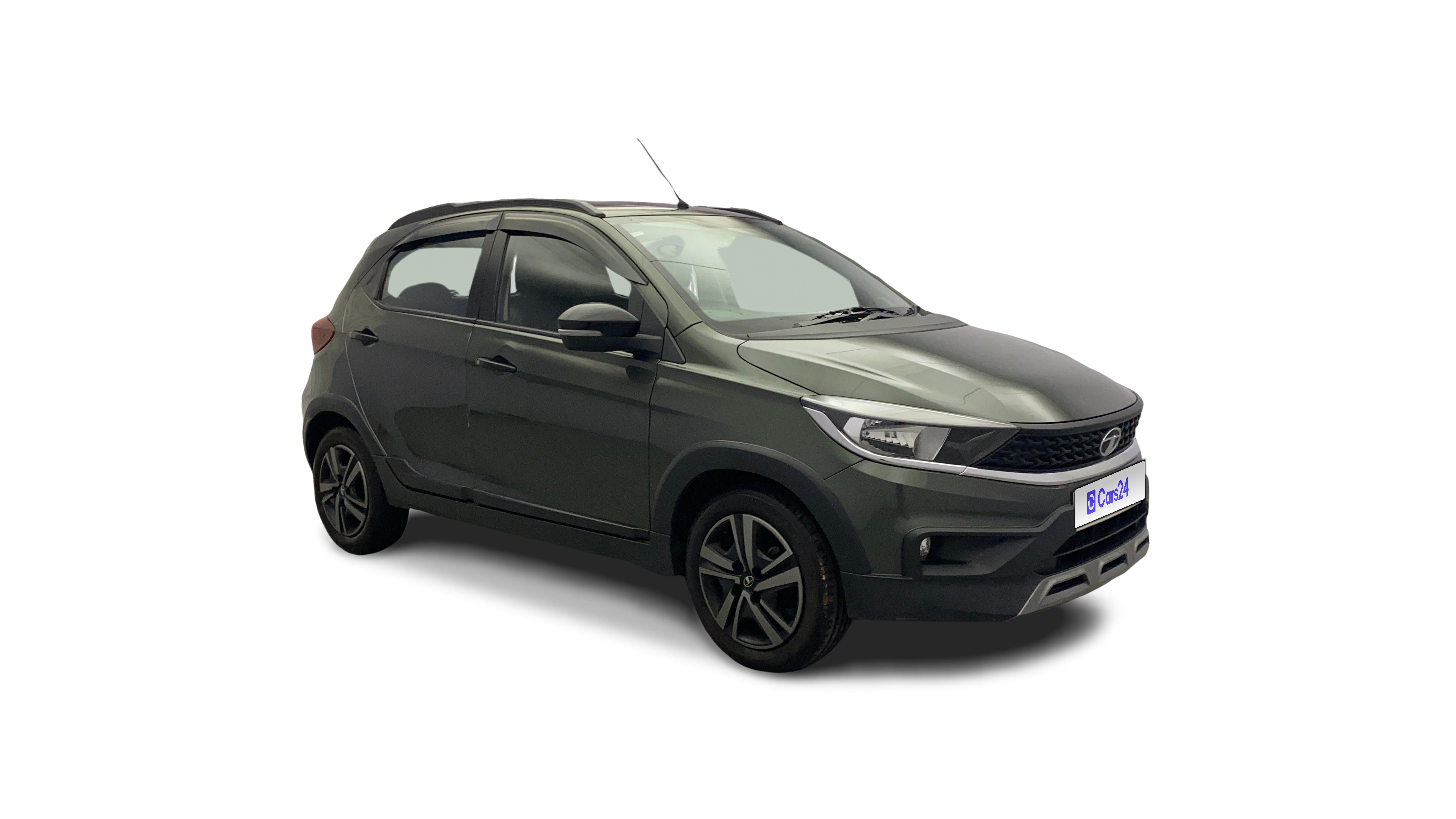 2021 Tata TIAGO NRG - Hatchback - Petrol - Manual - ₹4.36 lakh