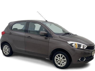 Tata Tiago-img