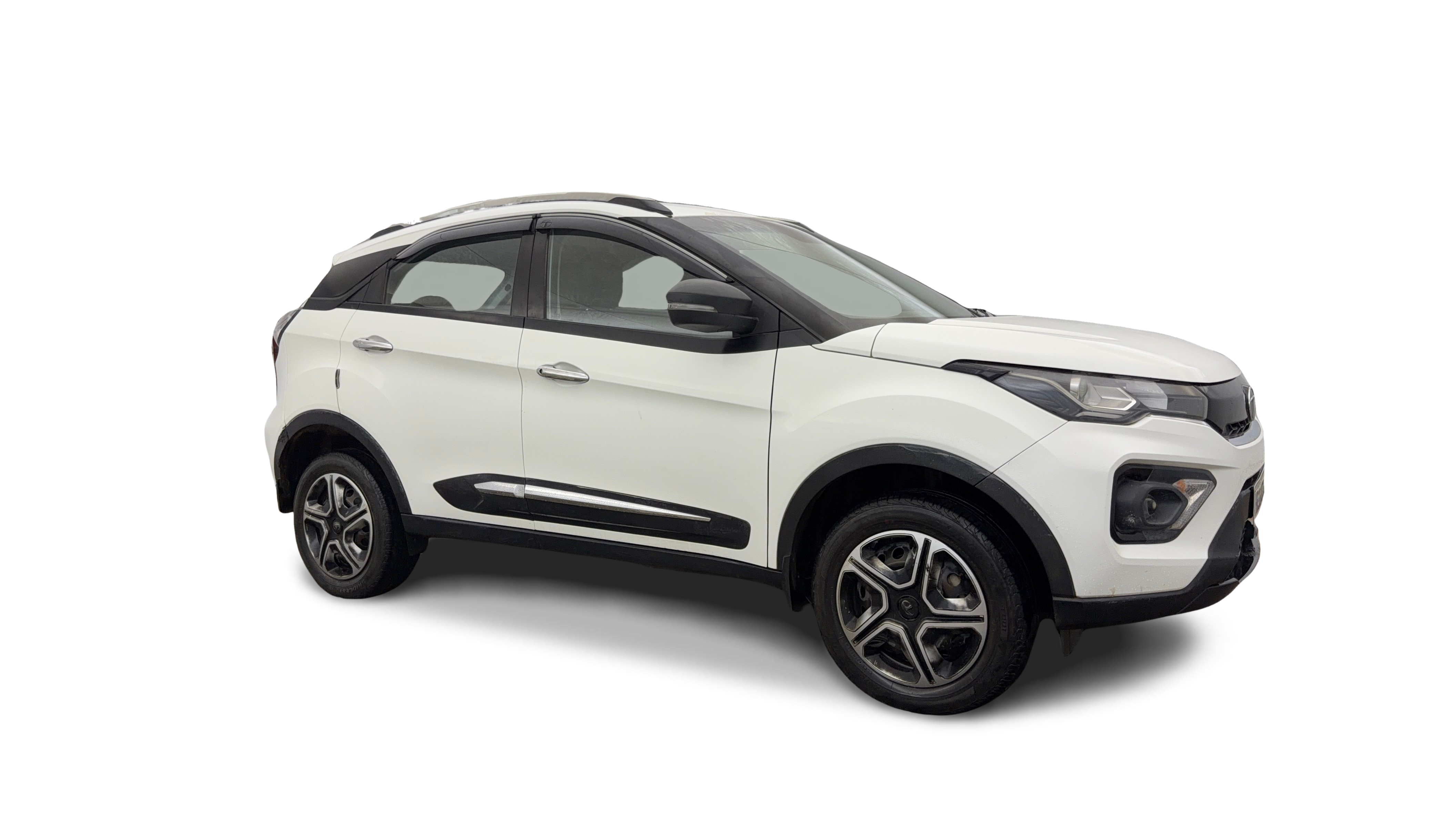 2022 Tata NEXON - SUV - Petrol - Automatic - ₹5.80 lakh