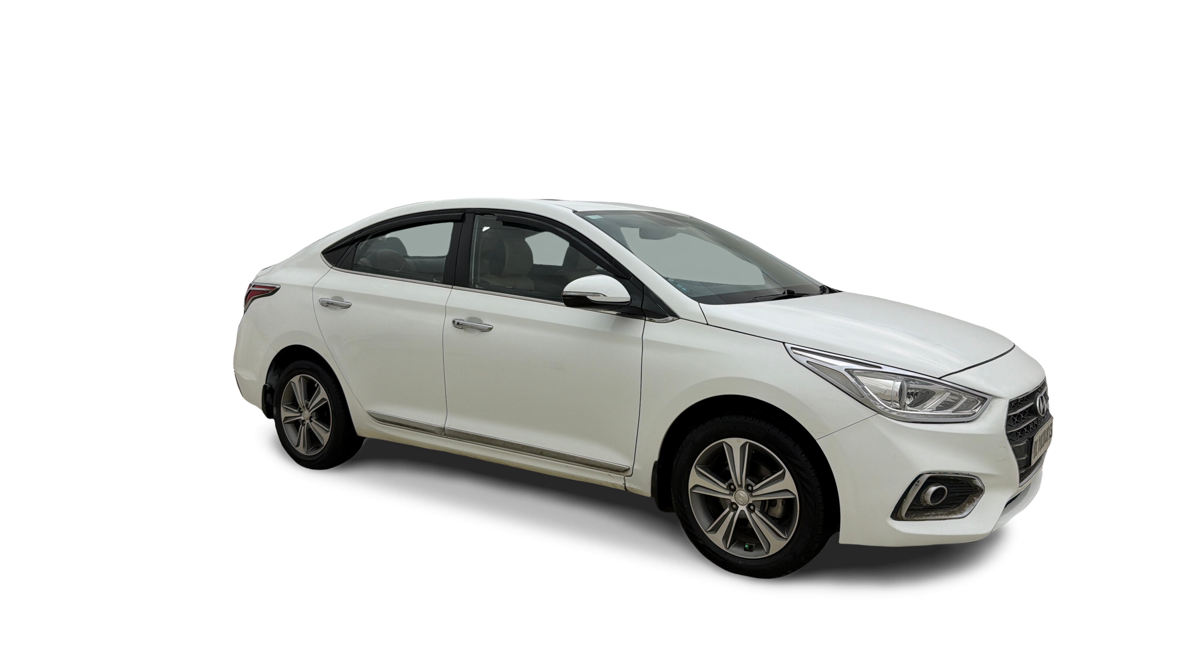 2019 Hyundai Verna - Sedan - Petrol - Automatic - ₹6.90 lakh