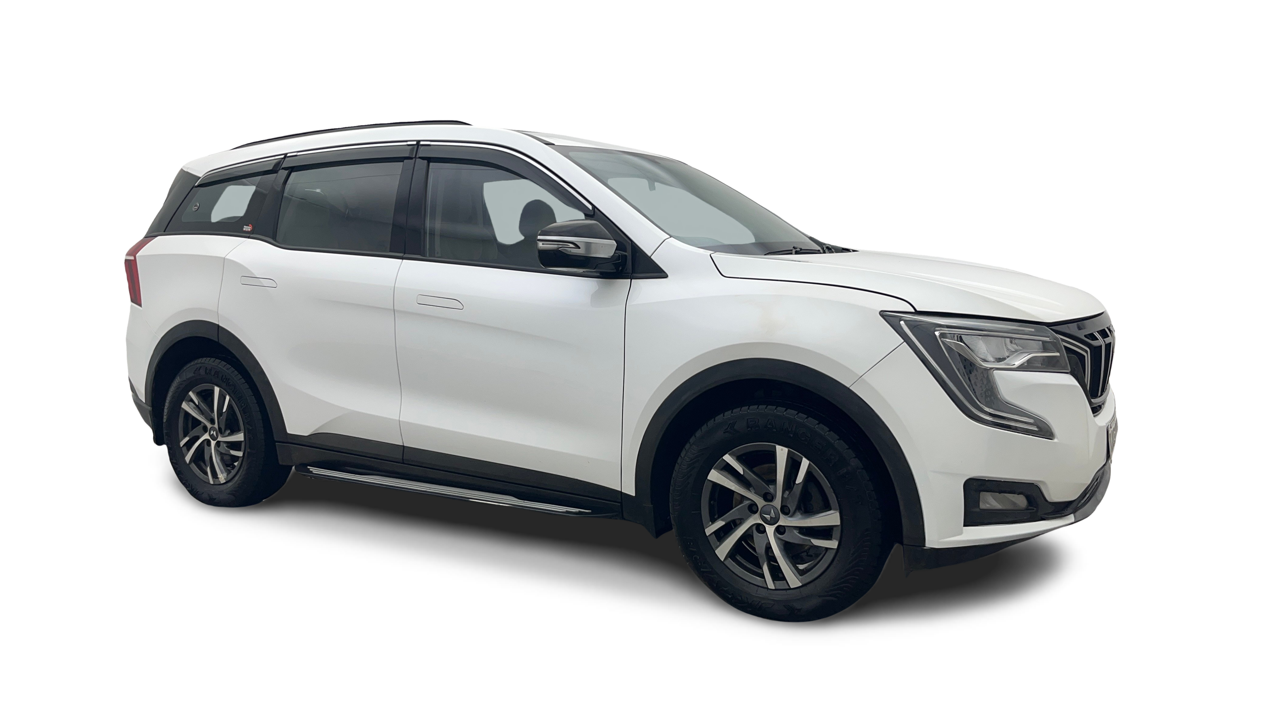 2023 Mahindra XUV700 - SUV - Diesel - Automatic - ₹14.80 lakh