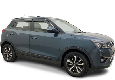 Mahindra XUV300-img