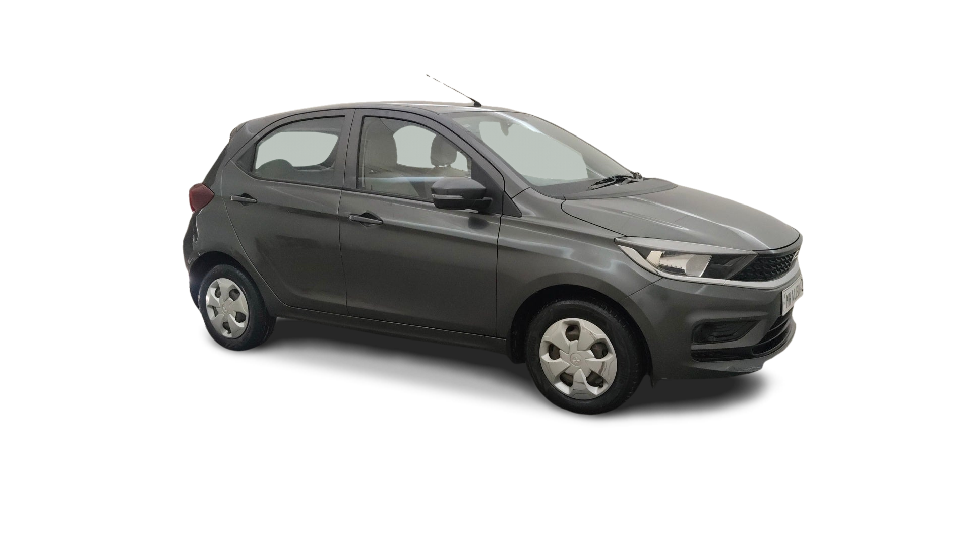 Tata Tiago-img
