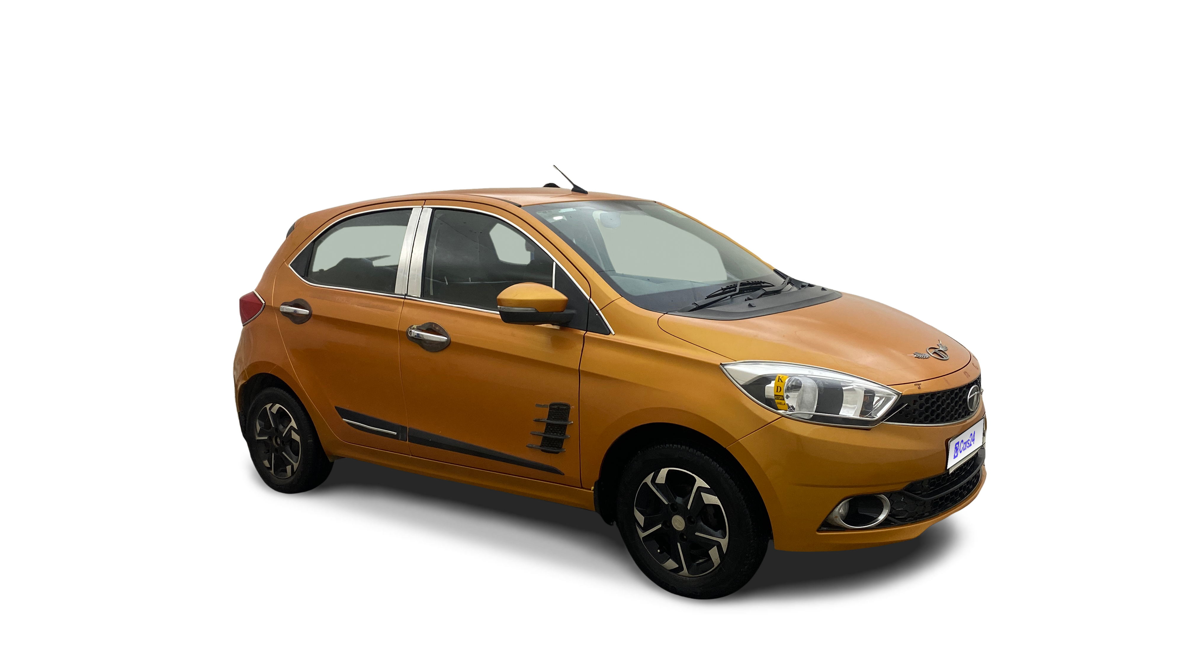 2016 Tata Tiago - Hatchback - Petrol - Manual - ₹2.95 lakh