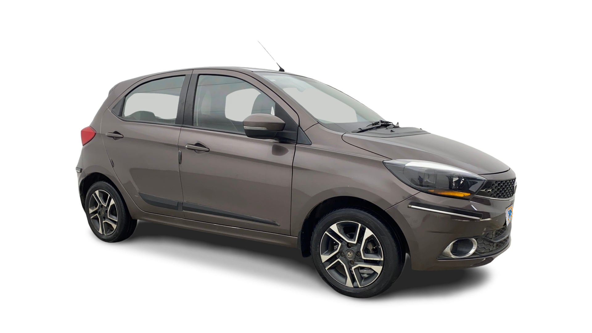 Tata Tiago-img