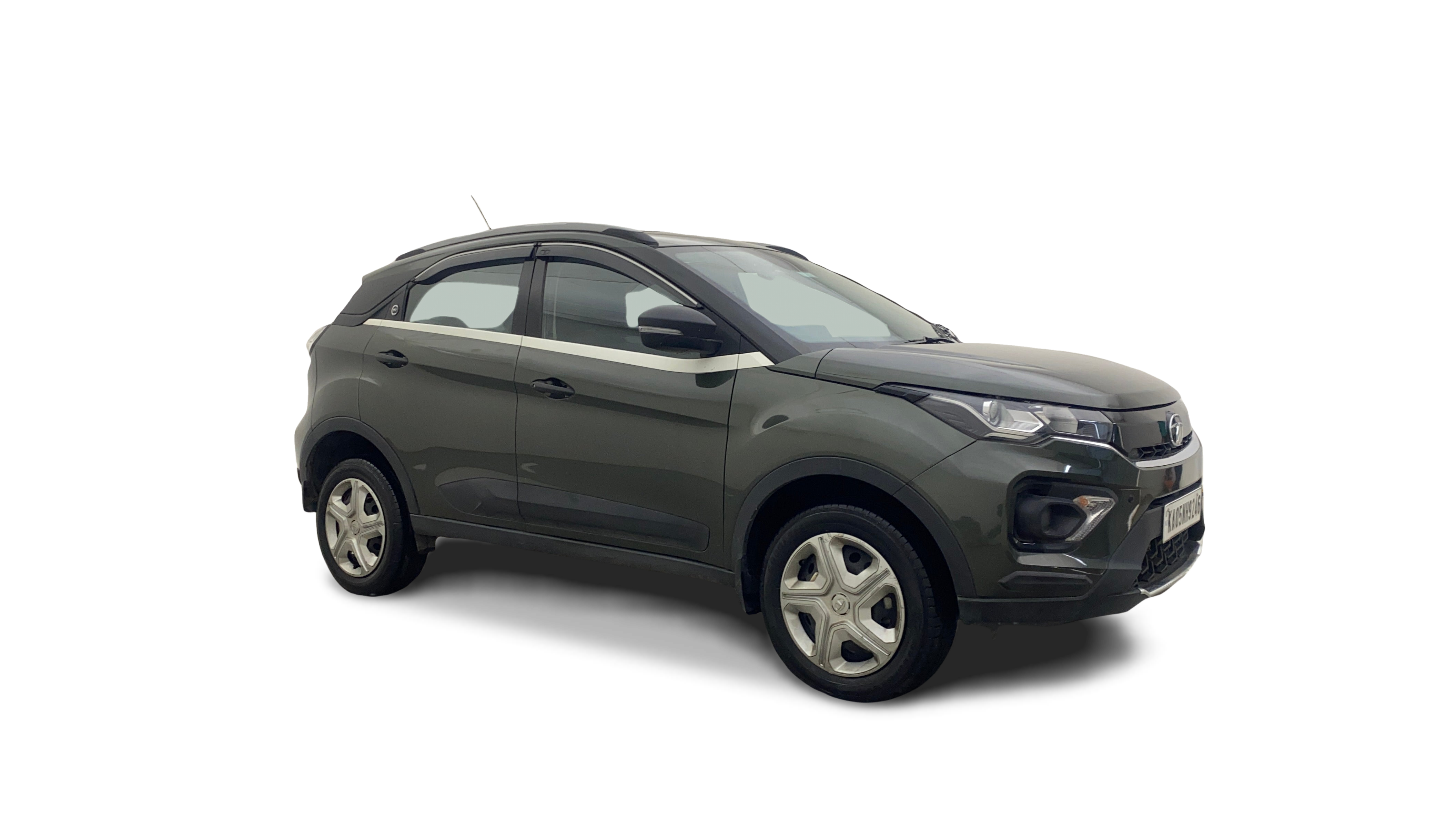 Tata NEXON-img