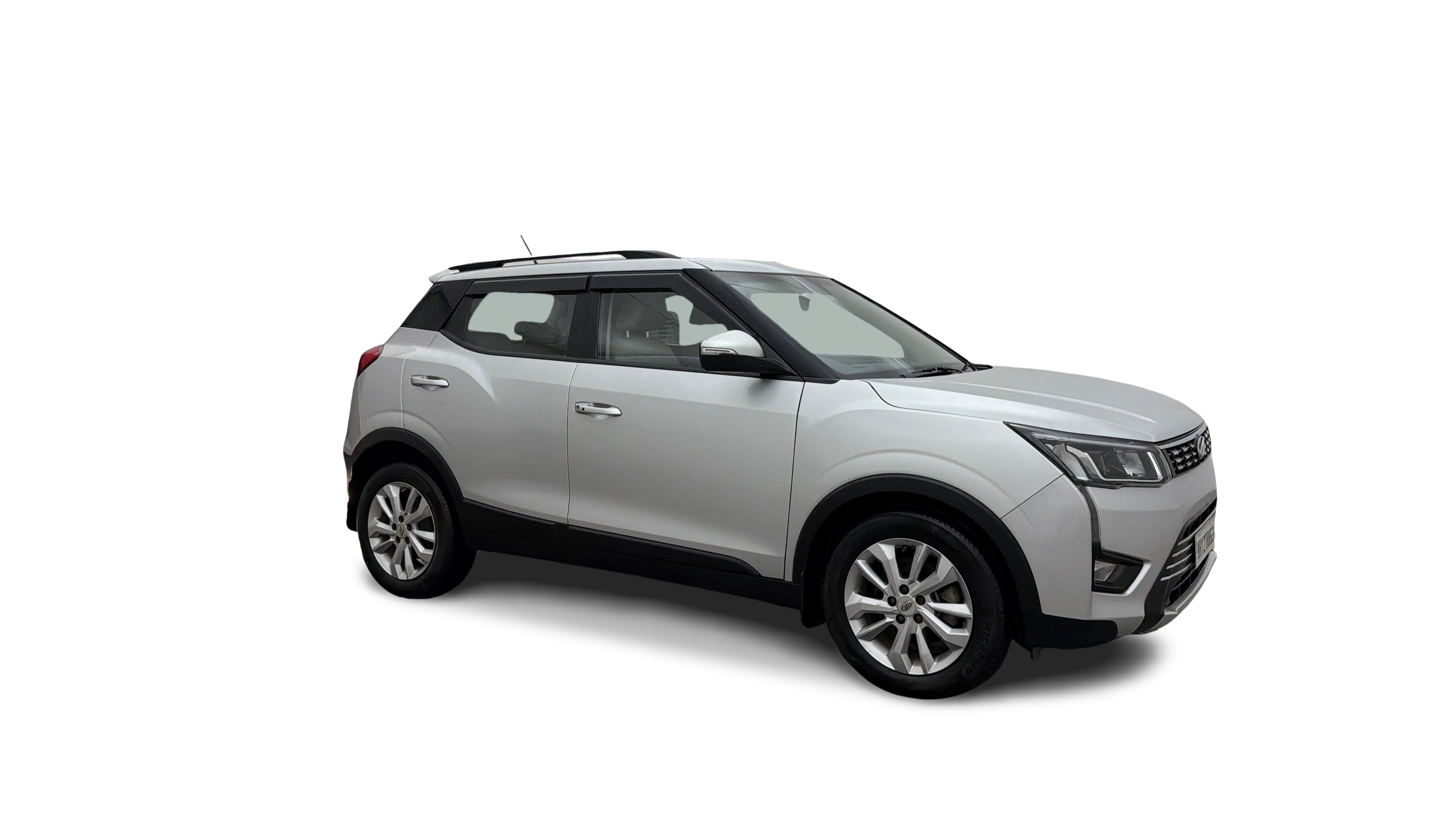 2021 Mahindra XUV300 - SUV - Petrol - Manual - ₹7.17 lakh