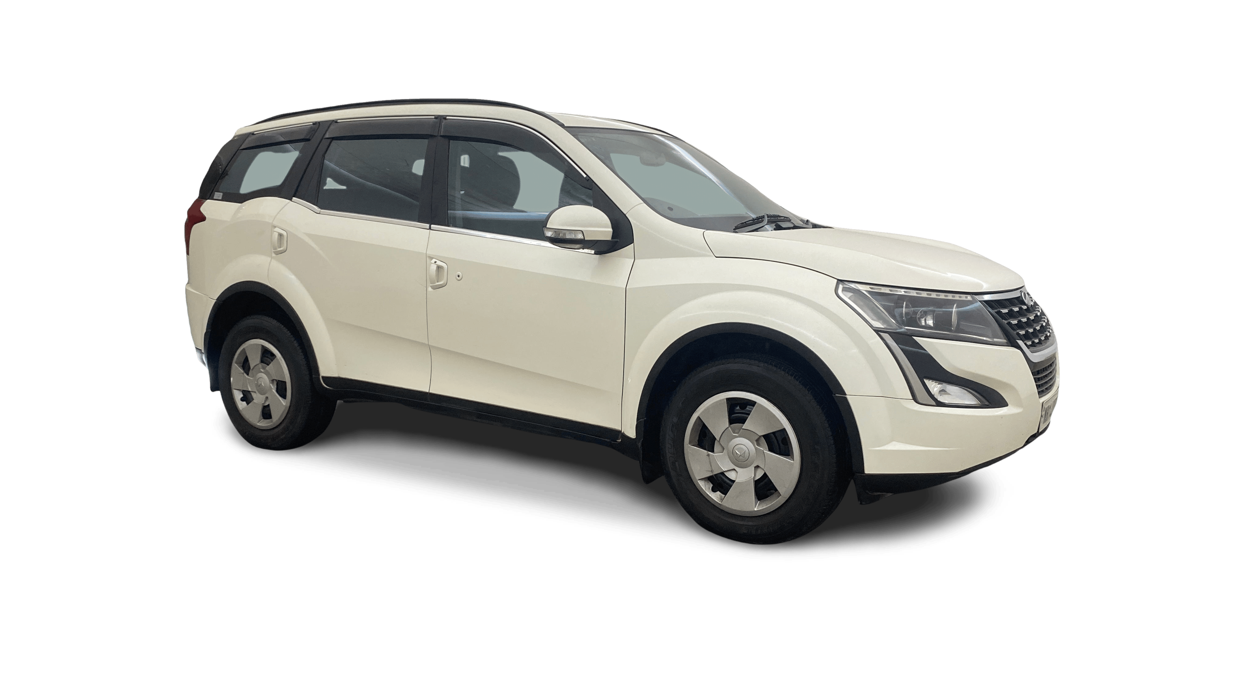 2020 Mahindra XUV500 - SUV - Diesel - Manual - ₹9.07 lakh