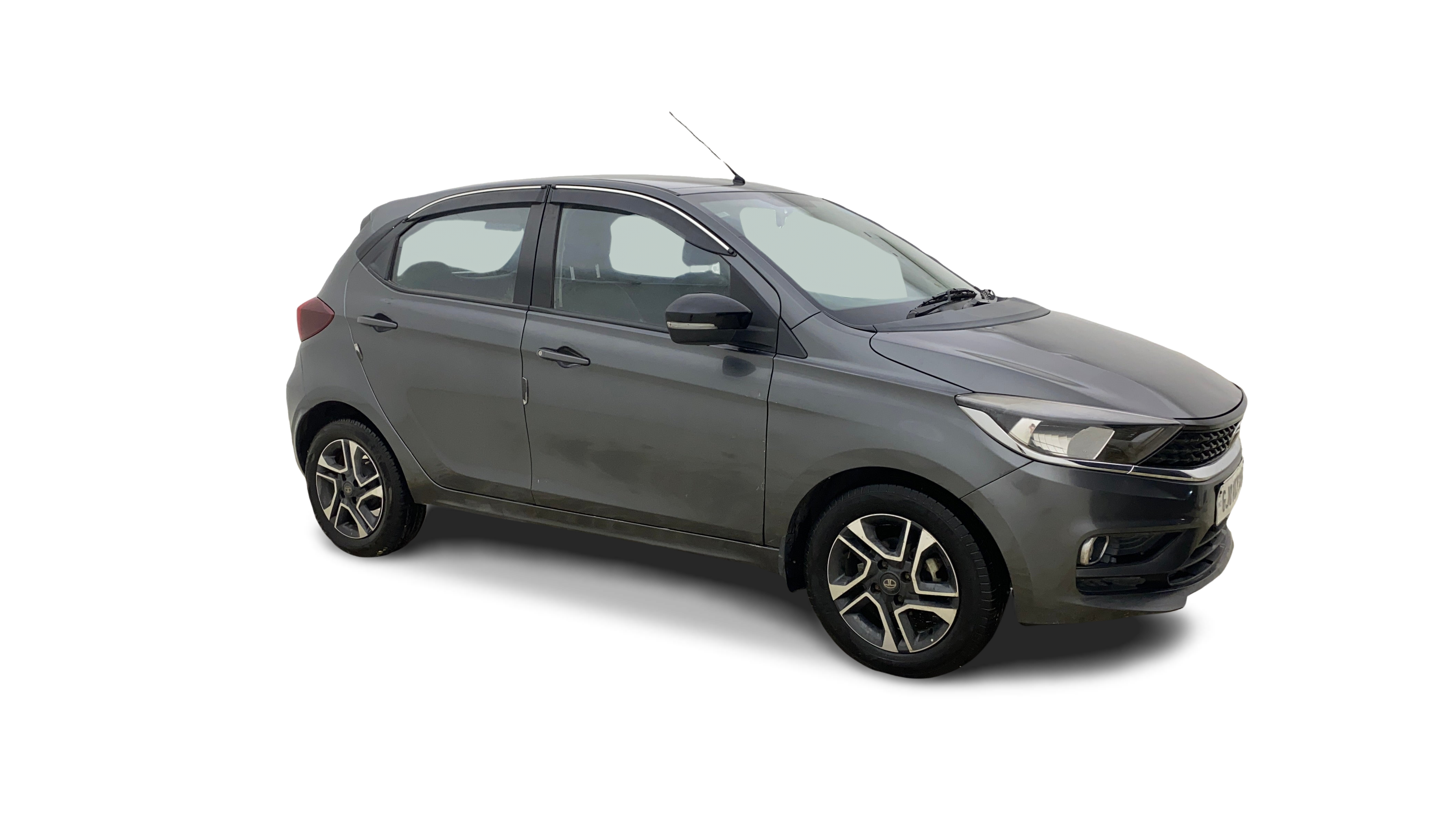 Tata Tiago-img