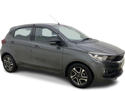 Tata Tiago-img