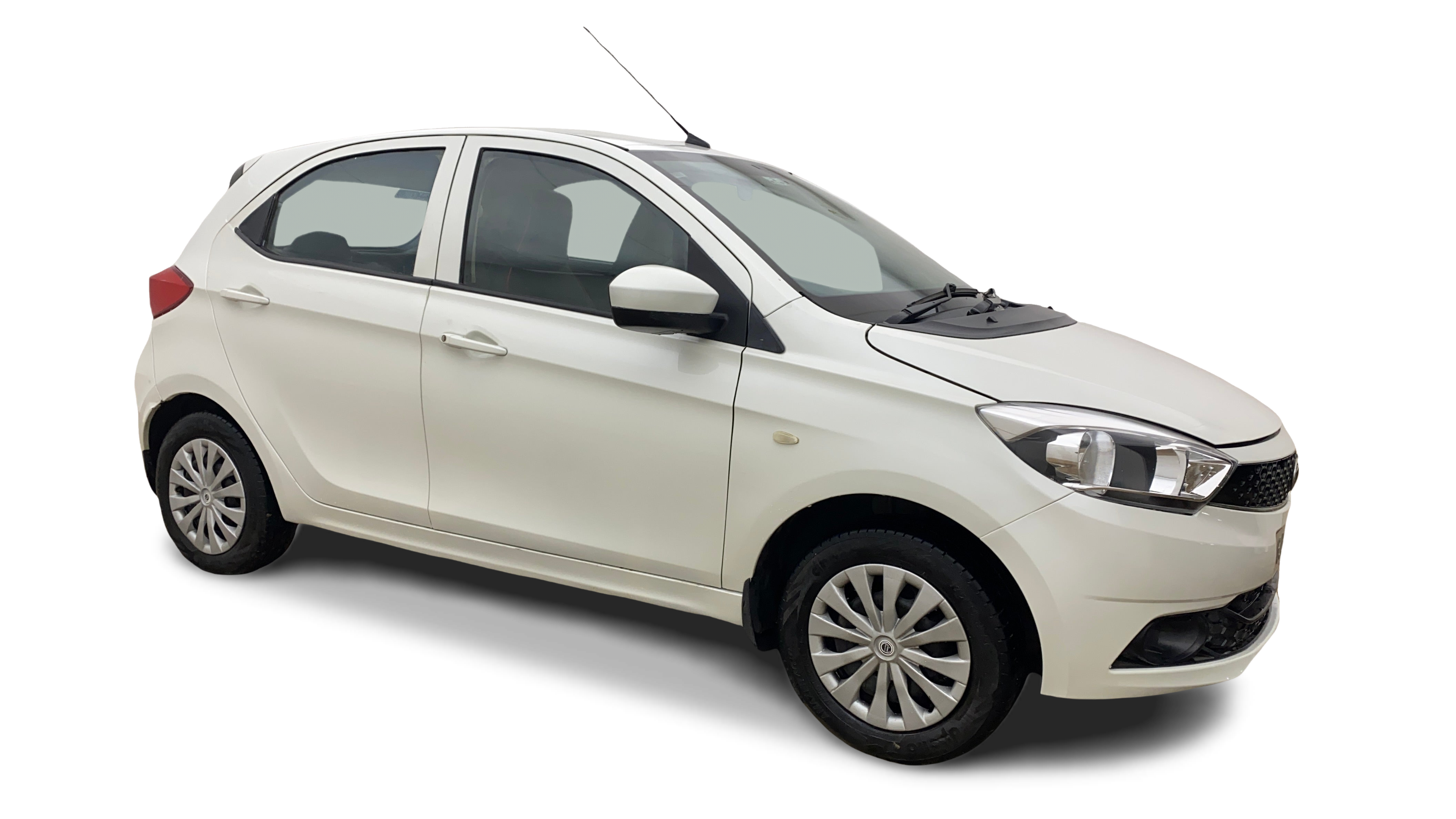 Tata Tiago-img