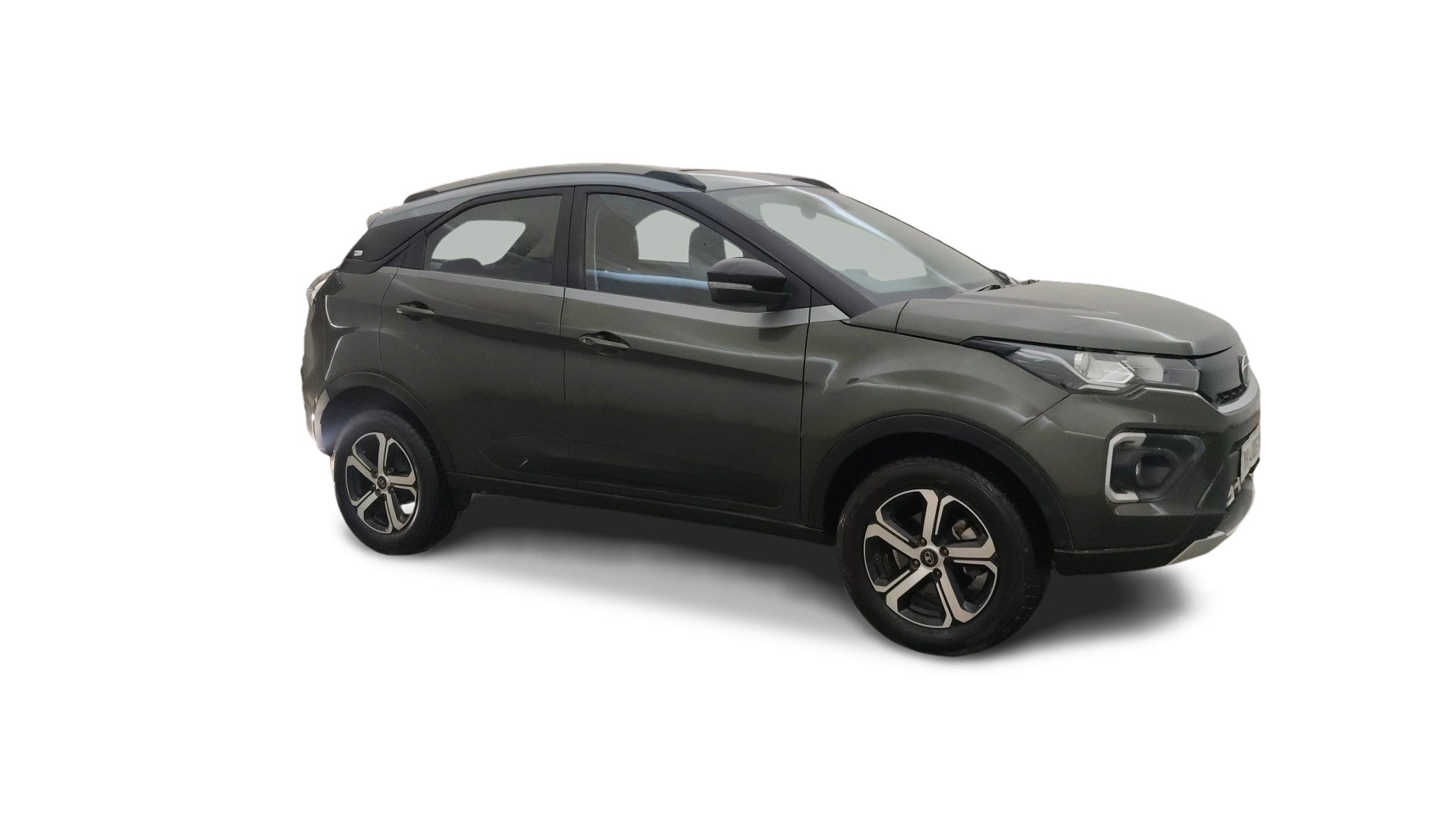 Tata NEXON-img