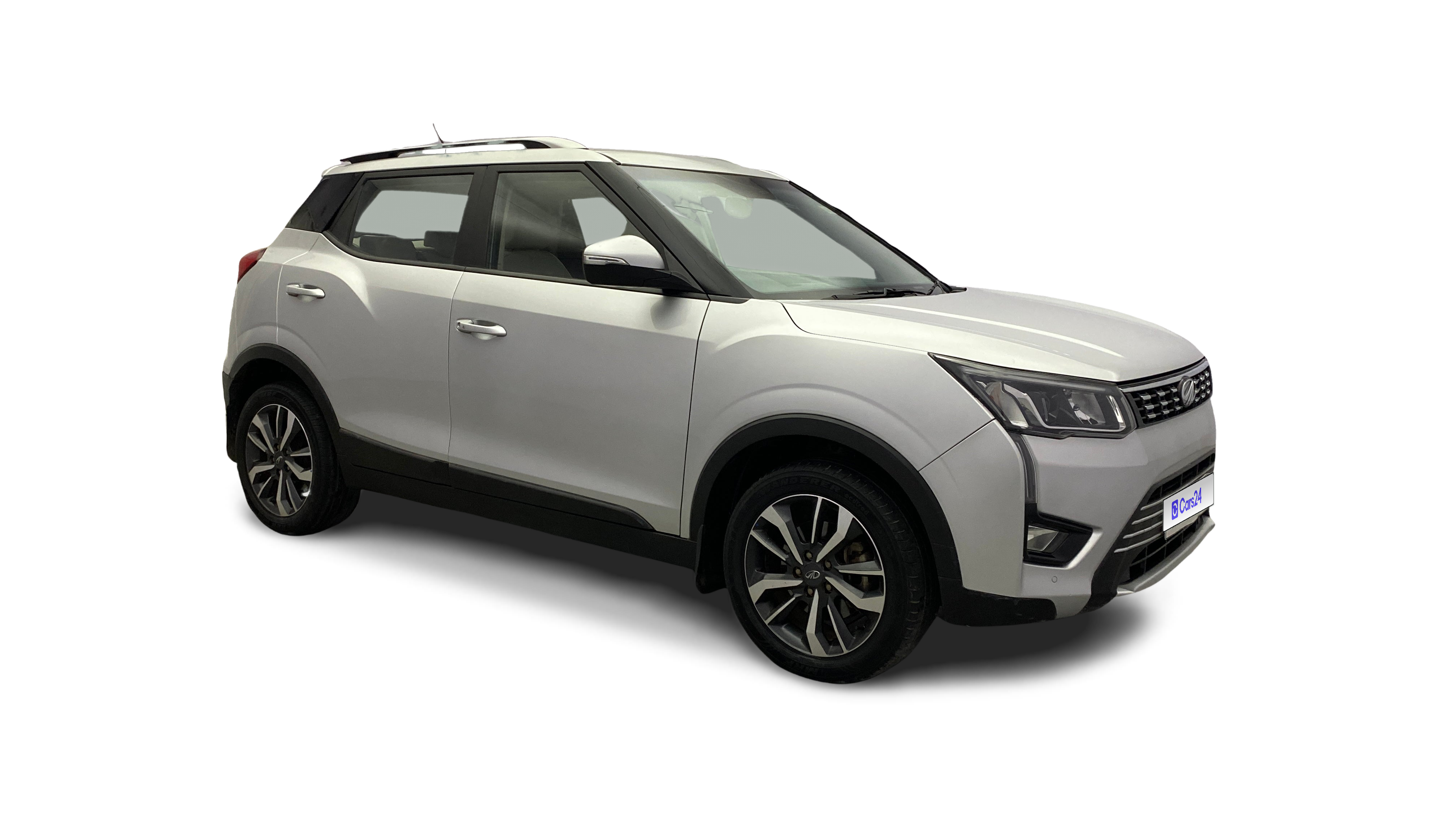 2019 Mahindra XUV300 - SUV - Diesel - Manual - ₹7.14 lakh