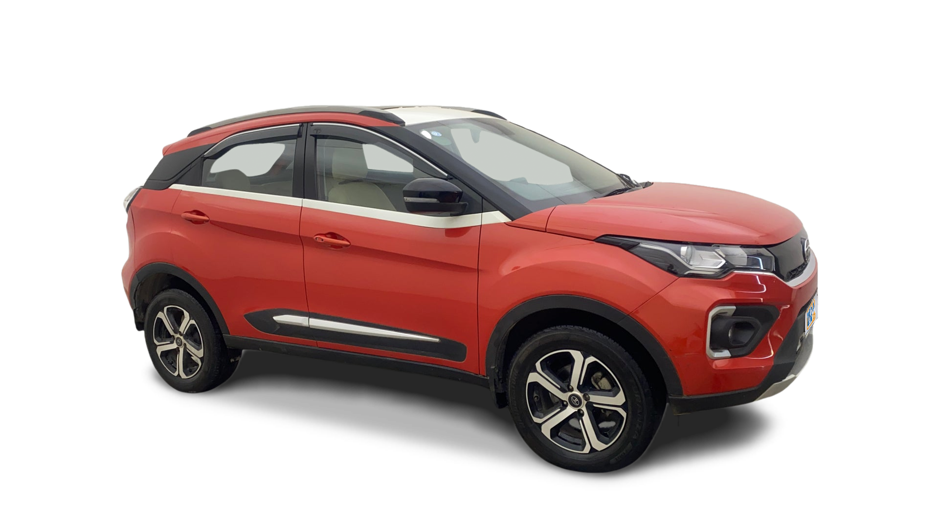 Tata NEXON-img