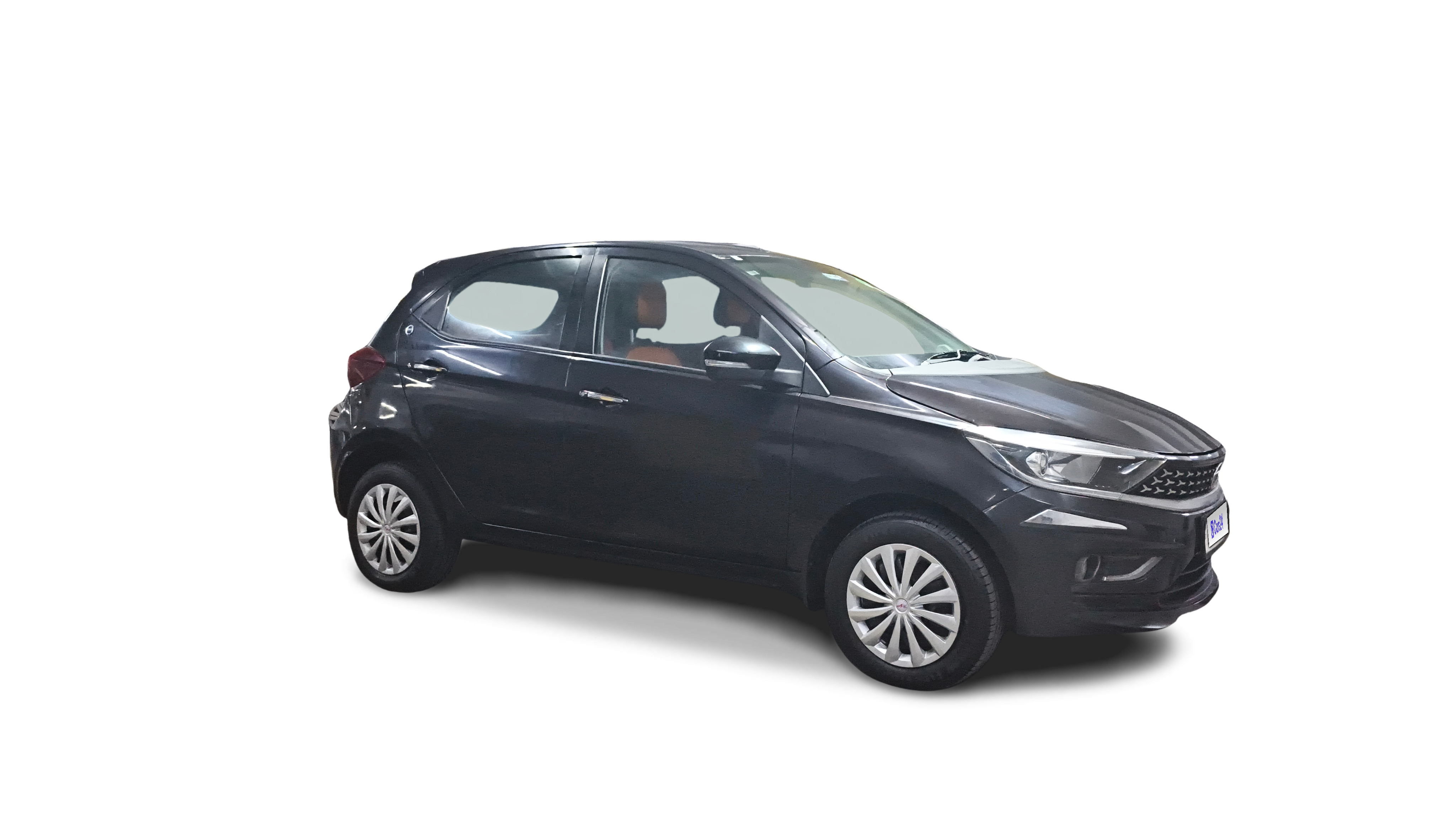 2023 Tata Tiago - Hatchback - CNG - Manual - ₹5.98 lakh