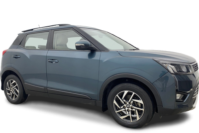 Mahindra XUV300-img