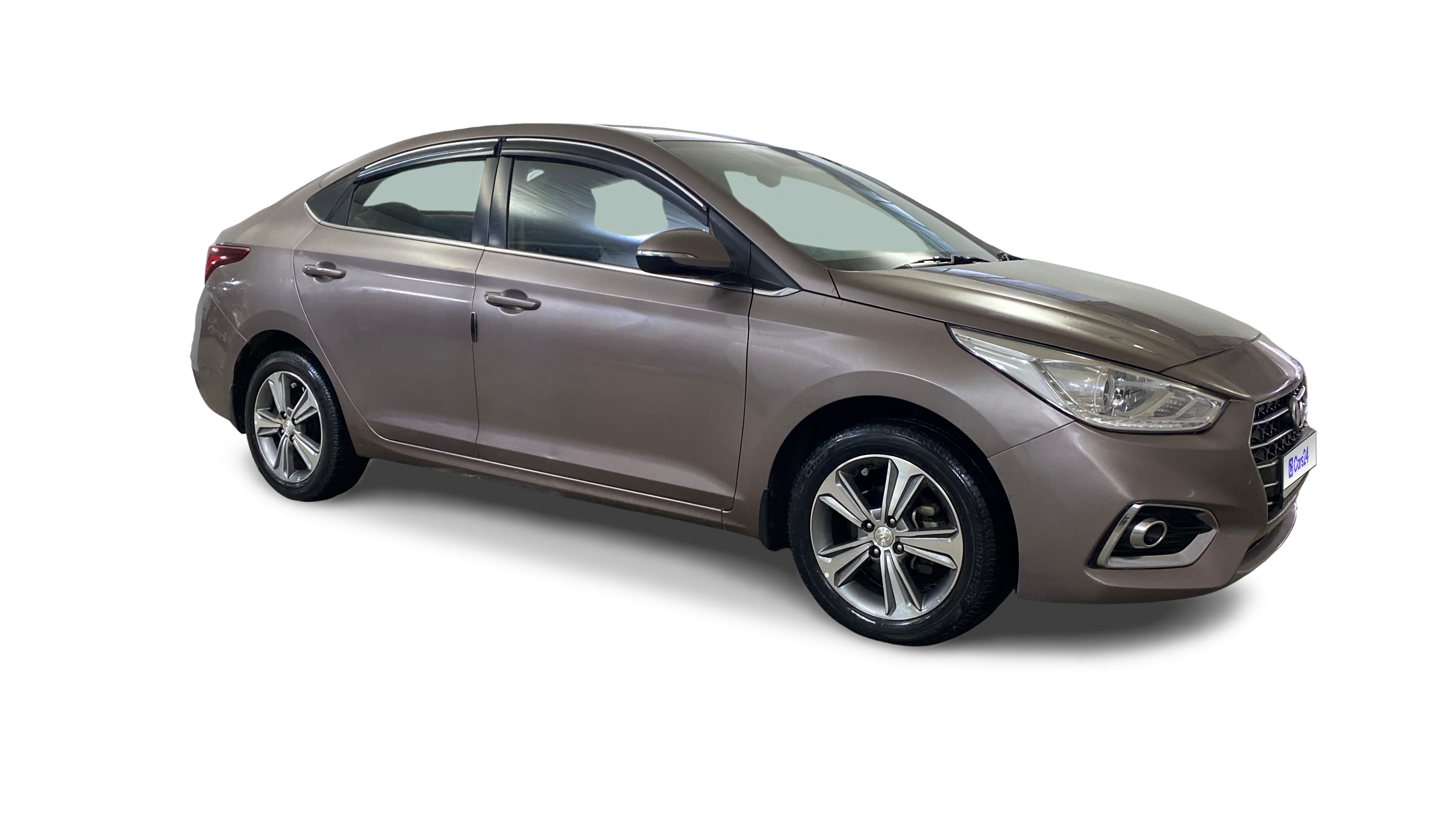 2018 Hyundai Verna - Sedan - Petrol - Manual - ₹5.61 lakh