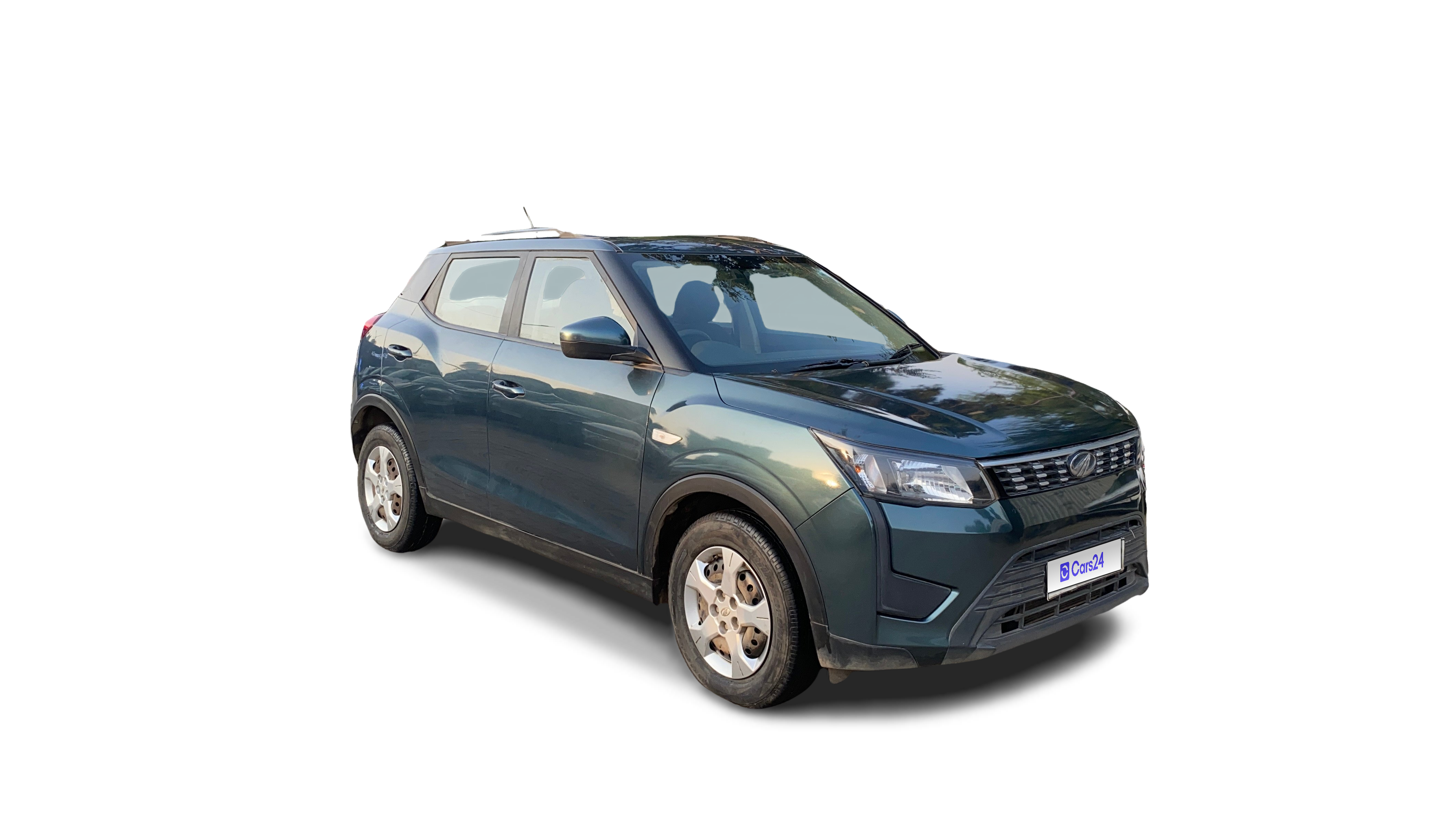2022 Mahindra XUV300 - SUV - Petrol - Automatic - ₹6.77 lakh