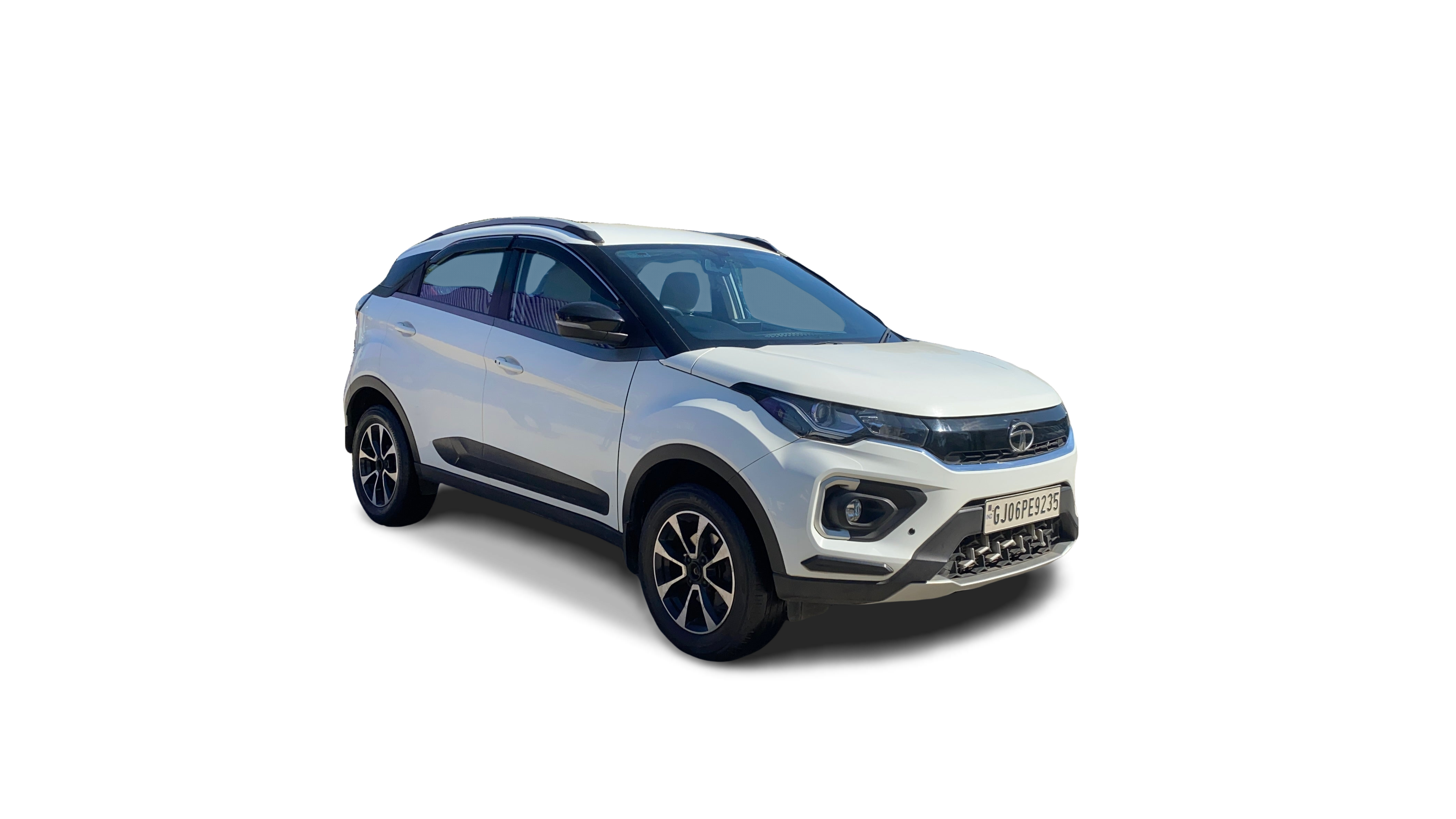 Tata NEXON-img