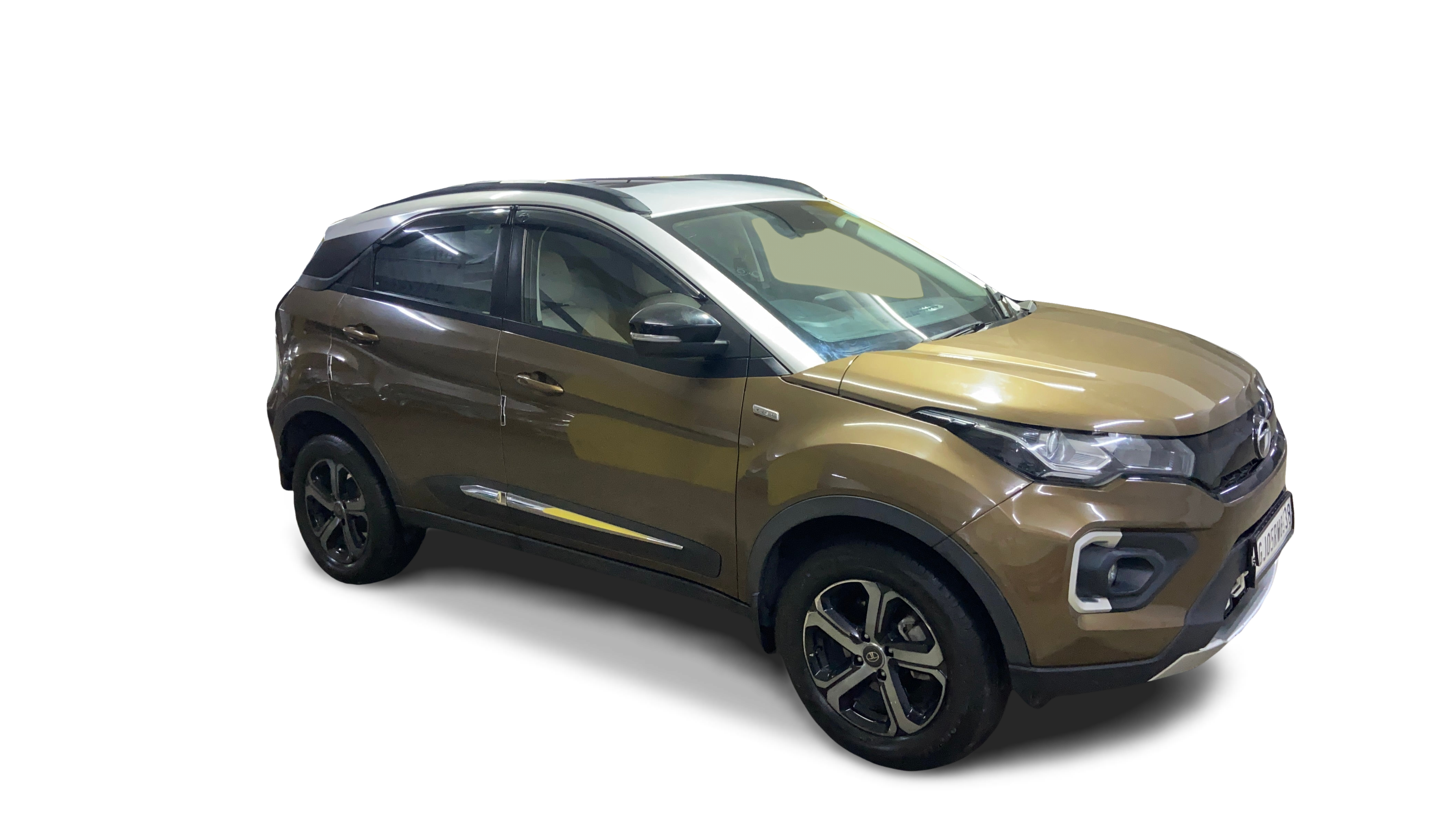 Tata NEXON-img