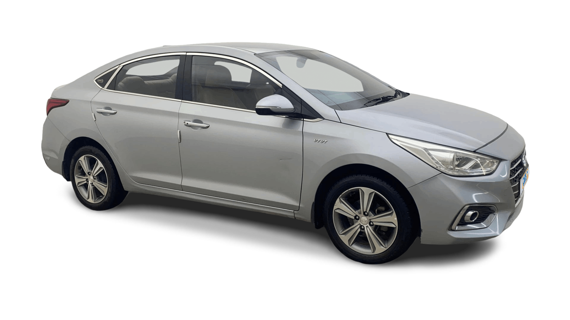 Hyundai Verna-img