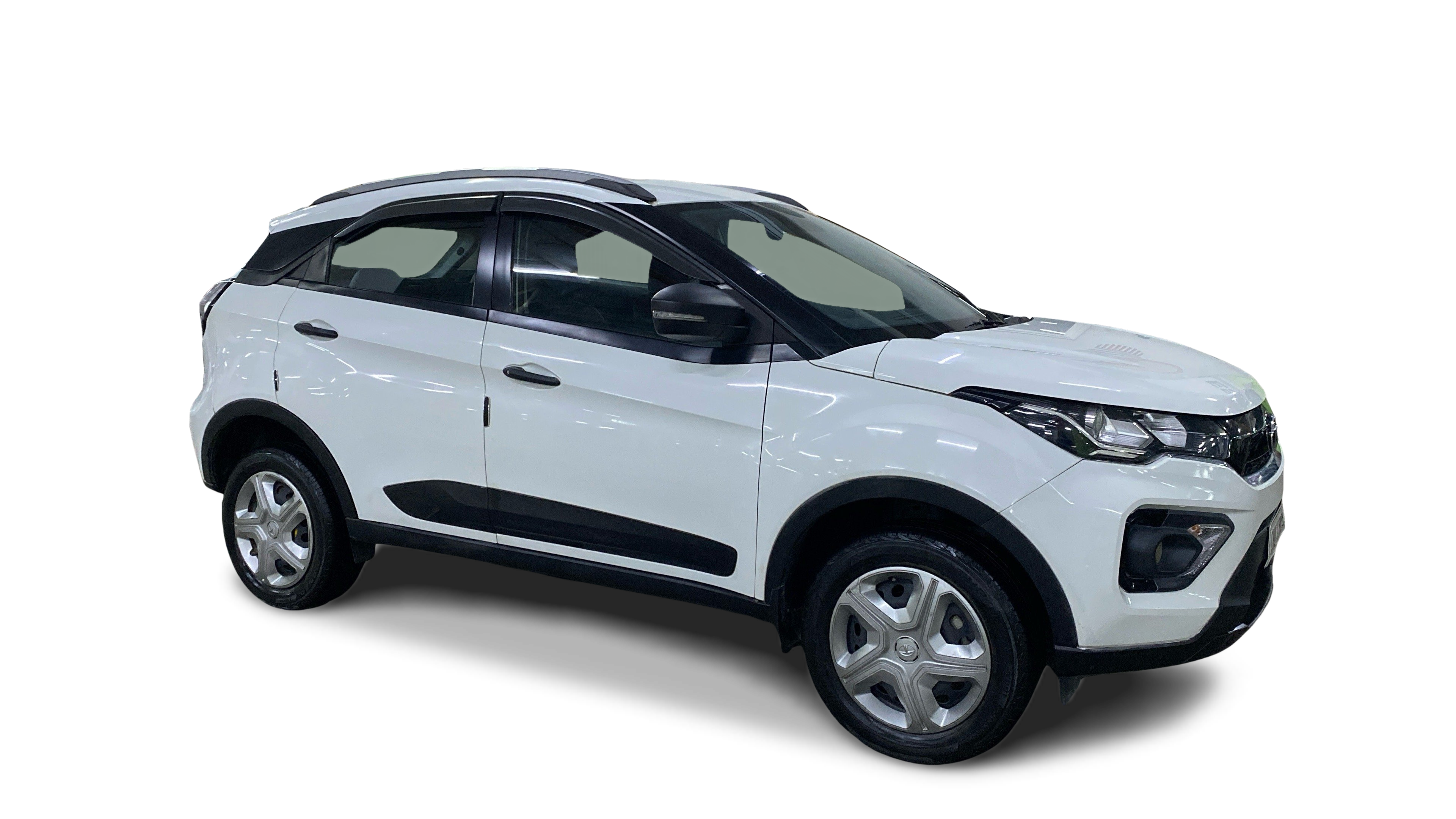 2022 Tata NEXON - SUV - Petrol - Automatic - ₹5.66 lakh
