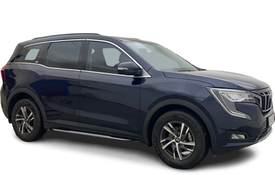 Mahindra XUV700-img