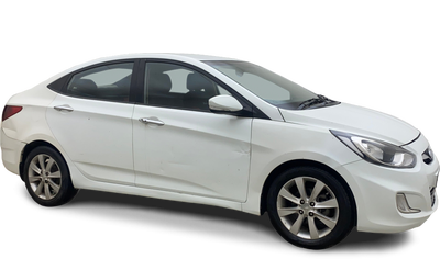 Hyundai Verna-img