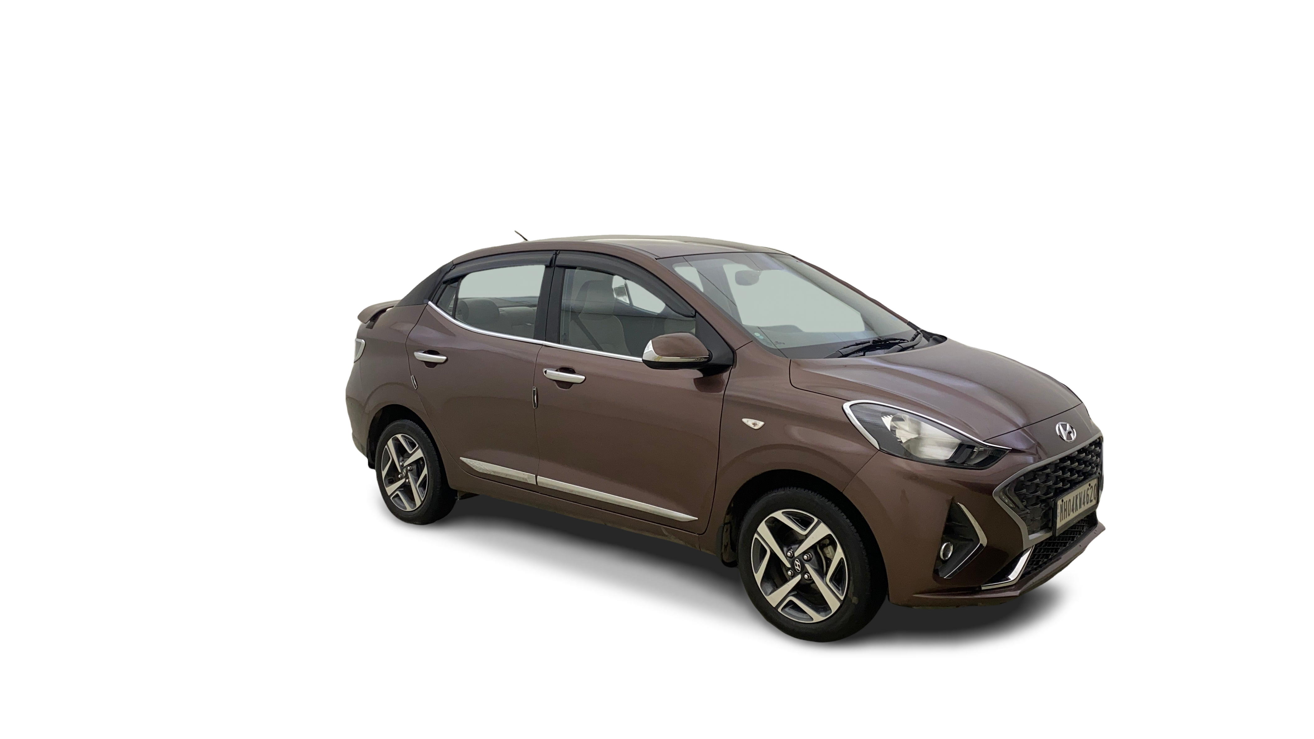 Hyundai AURA-img