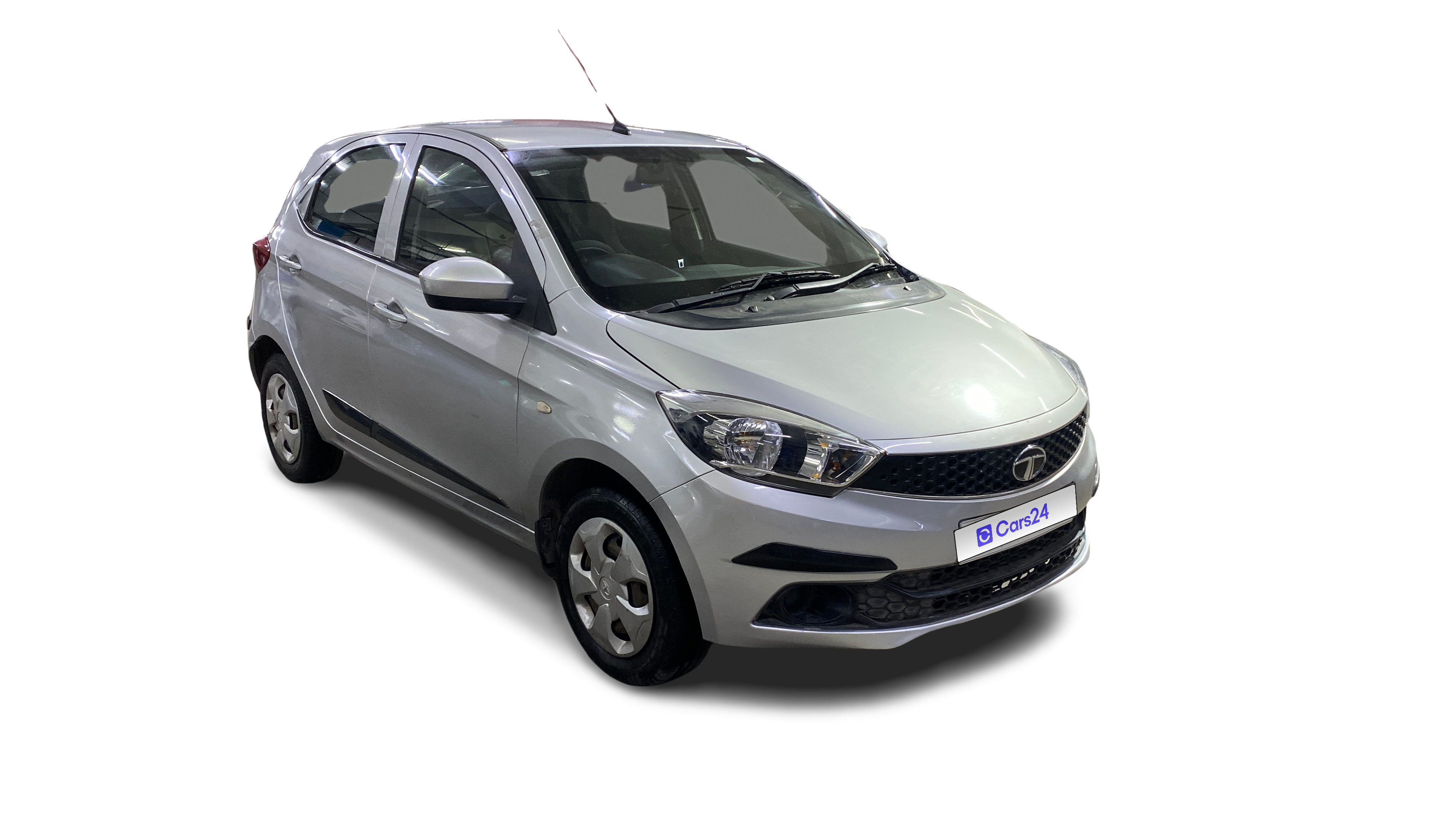 2018 Tata Tiago - Hatchback - Diesel - Manual - ₹3.20 lakh