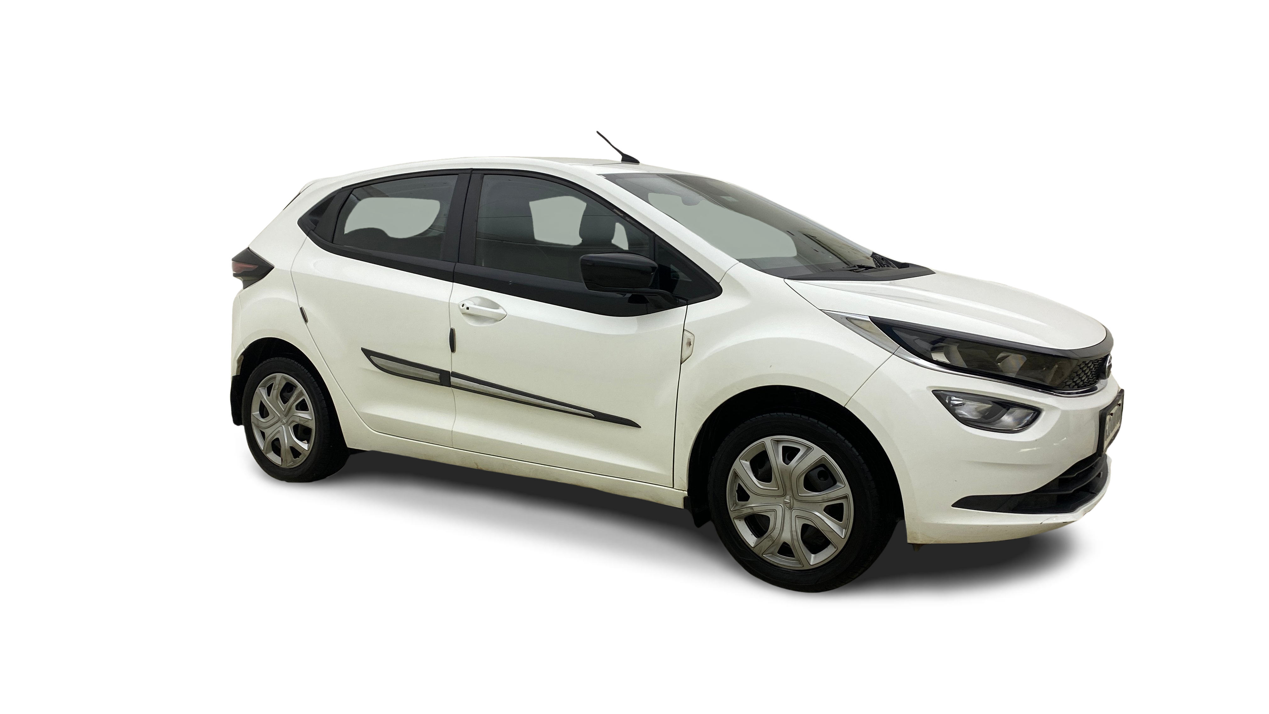 2022 Tata ALTROZ - Hatchback - CNG - Manual - ₹5.21 lakh