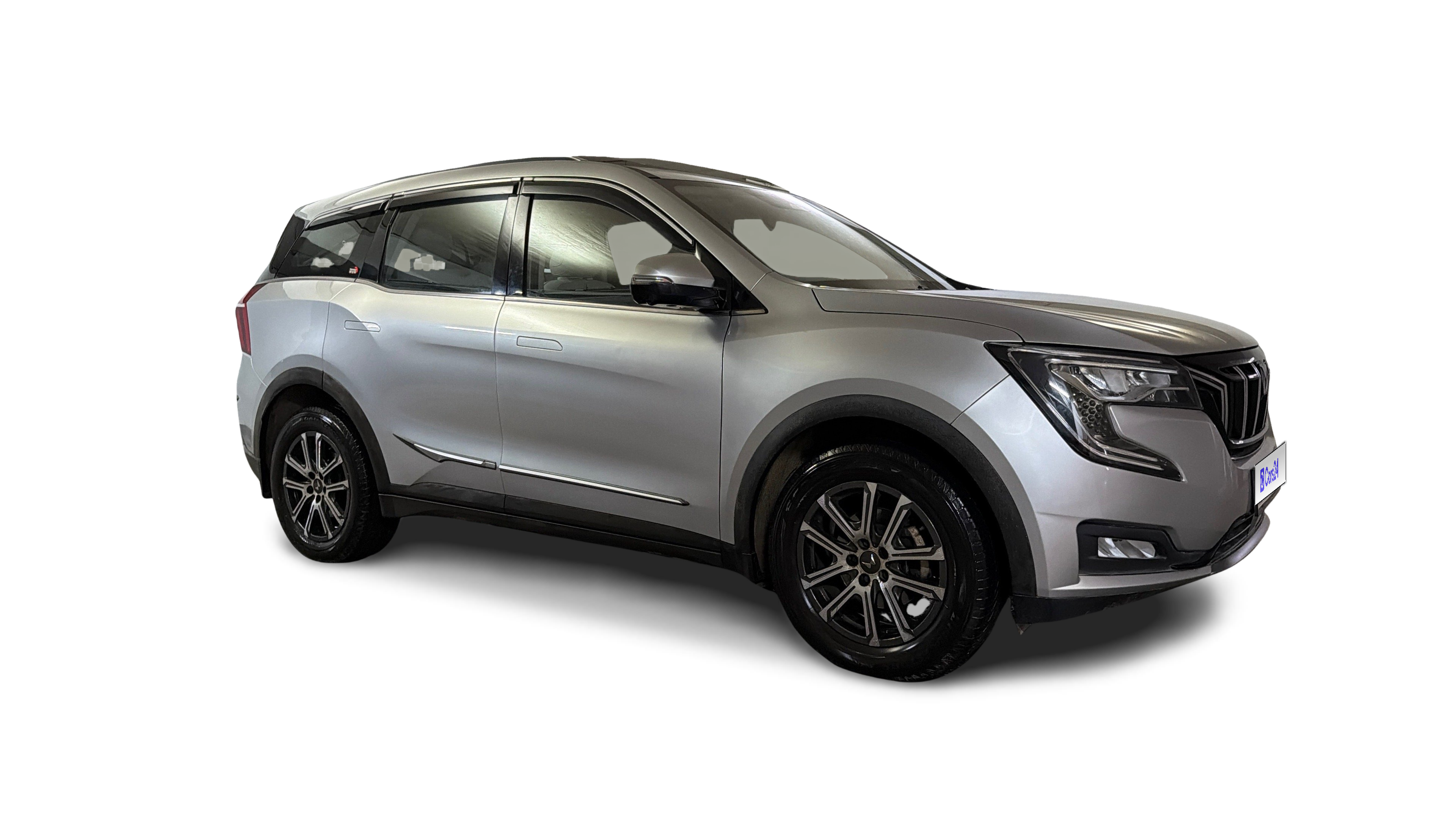 2022 Mahindra XUV700 - SUV - Petrol - Automatic - ₹15.75 lakh