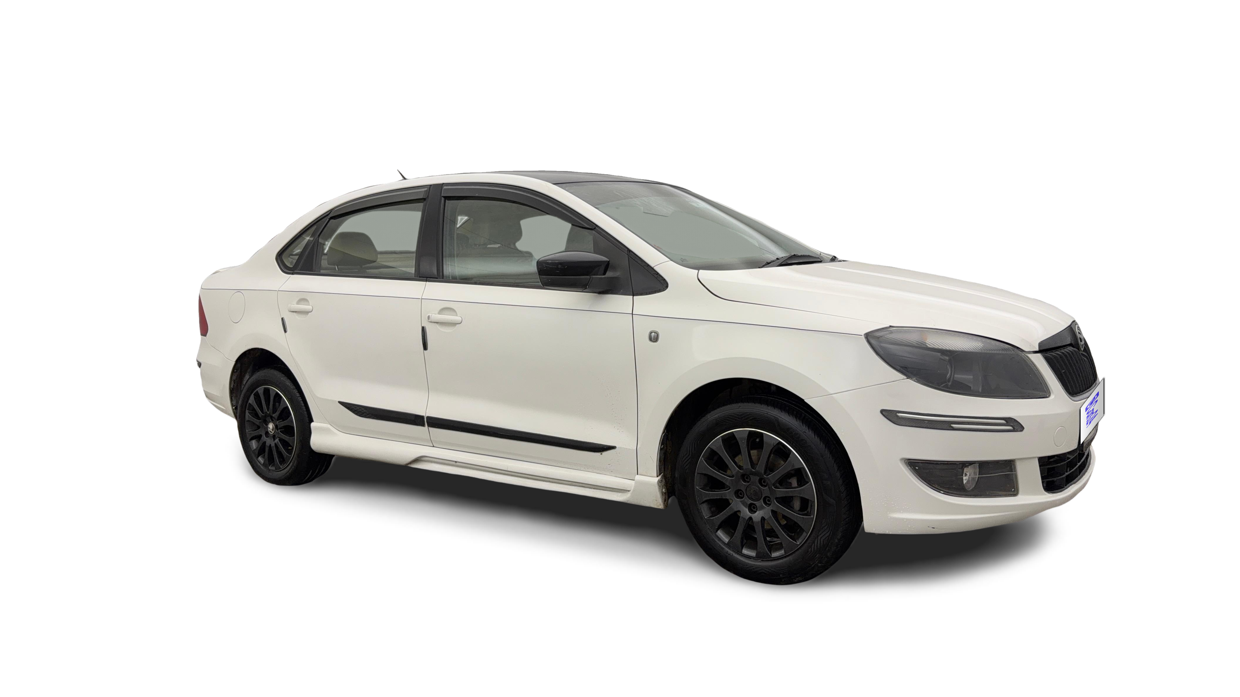 2015 Skoda Rapid - Sedan - Petrol - Automatic - ₹4.64 lakh