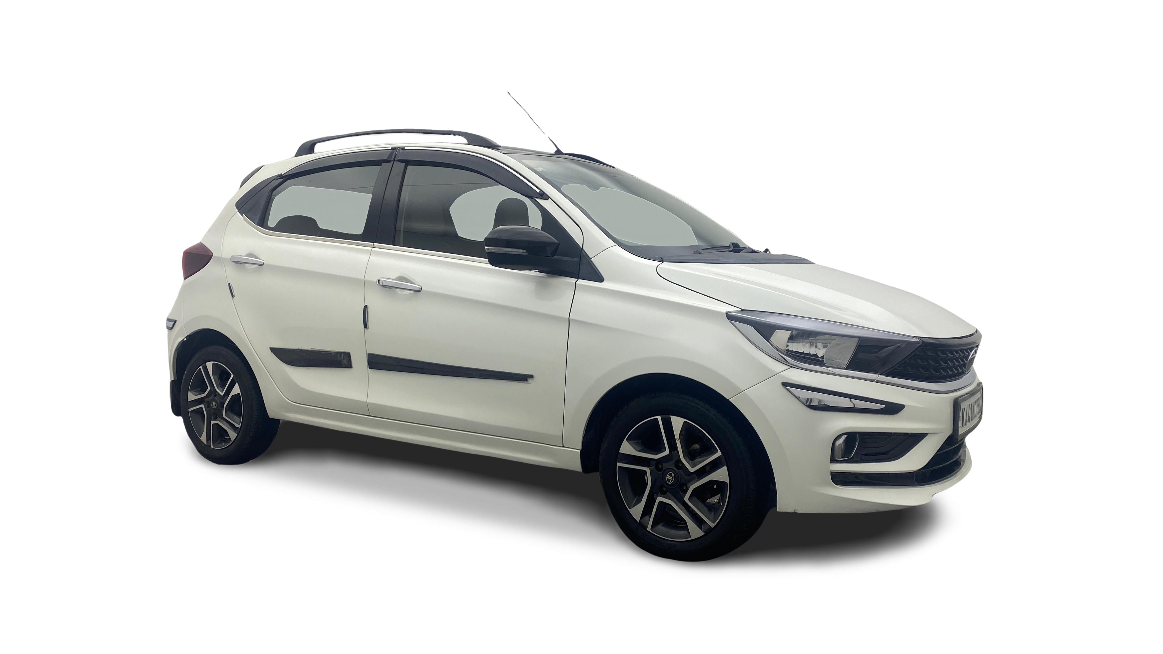 2020 Tata Tiago - Hatchback - Petrol - Automatic - ₹5.07 lakh