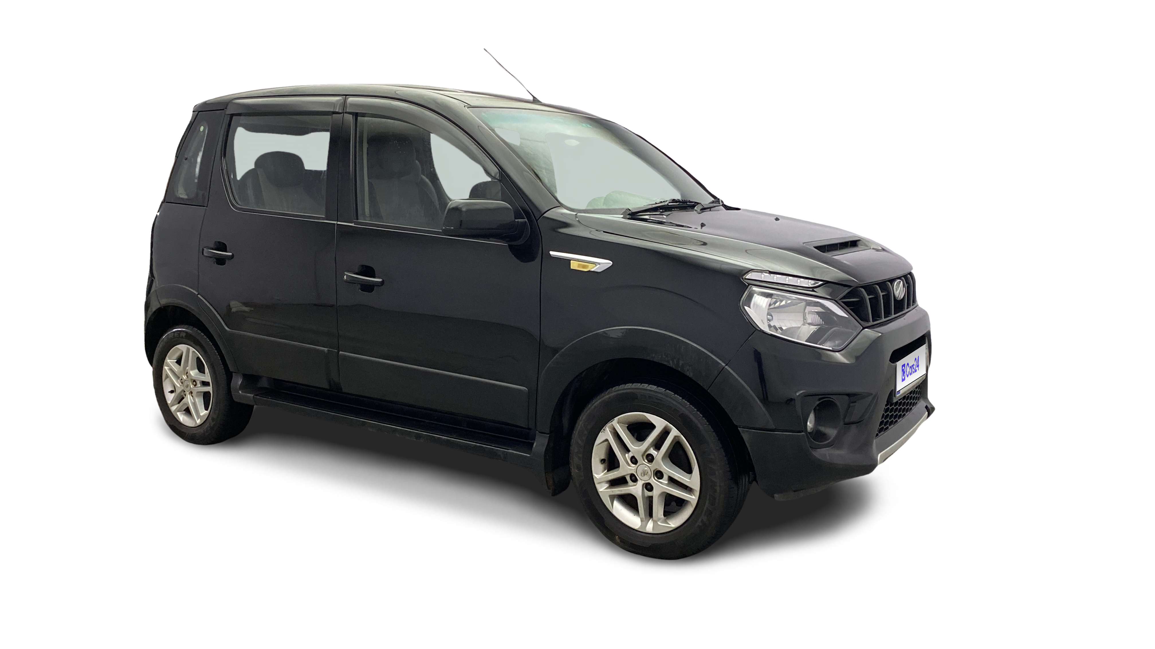 2016 Mahindra NUVOSPORT - SUV - Diesel - Manual - ₹3.95 lakh
