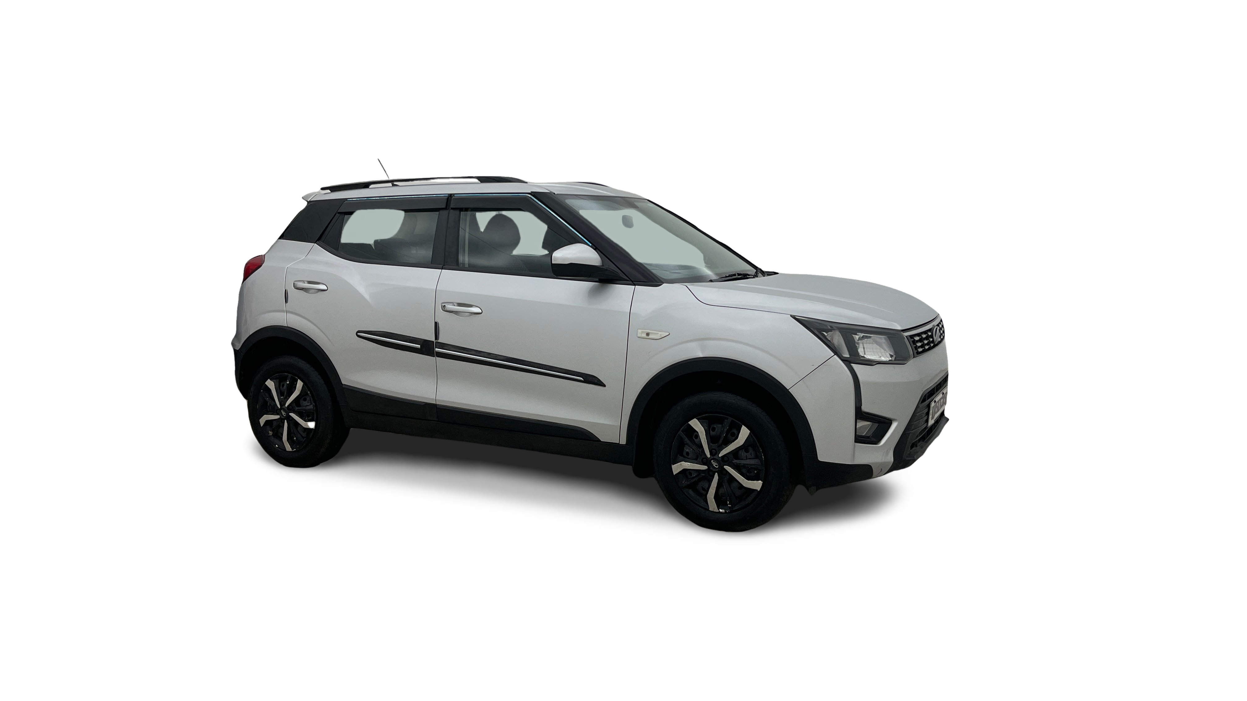 2019 Mahindra XUV300 - SUV - Diesel - Manual - ₹6.17 lakh
