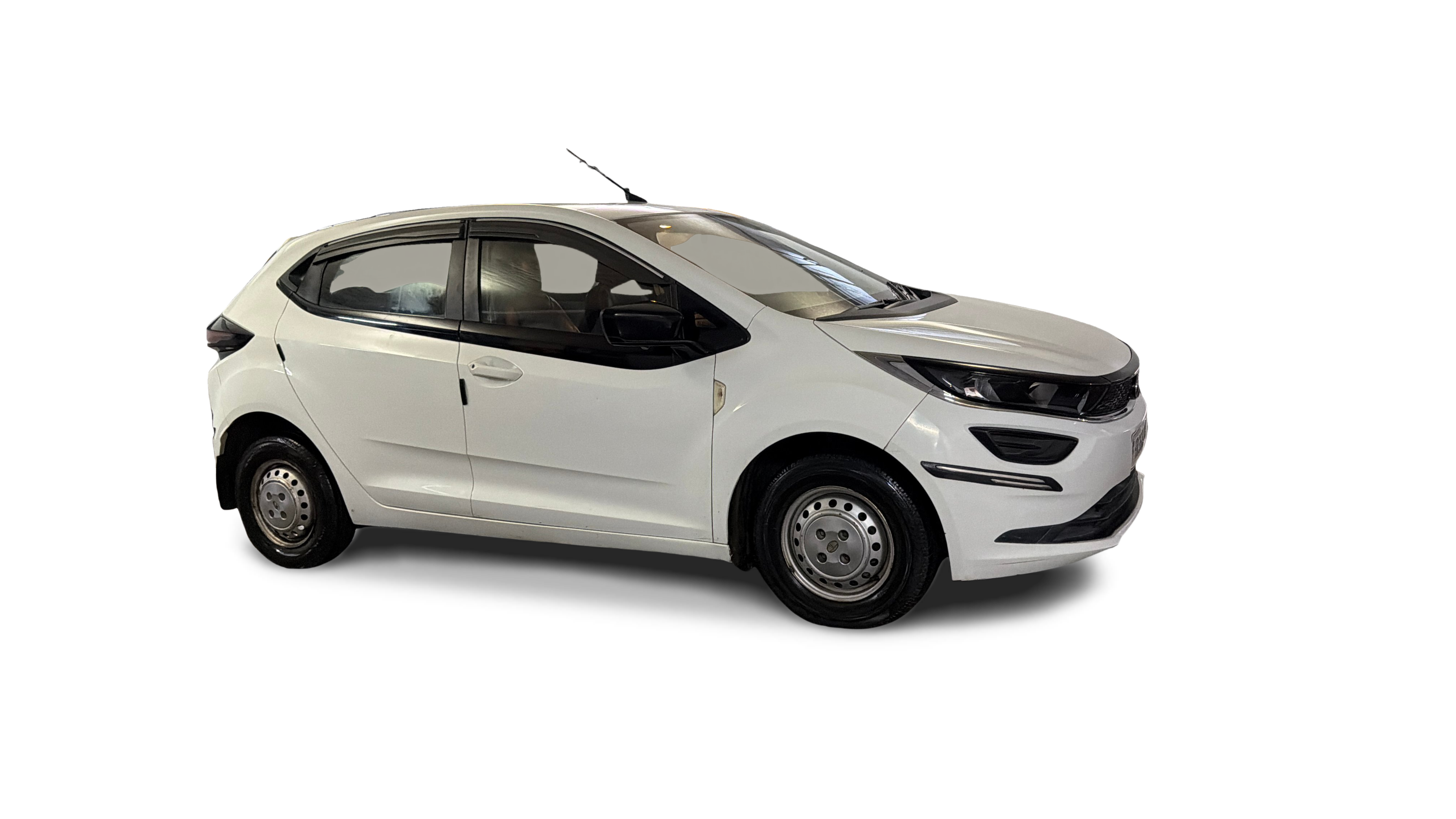 2021 Tata ALTROZ - Hatchback - Petrol - Manual - ₹4.46 lakh
