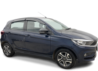 Tata Tiago-img