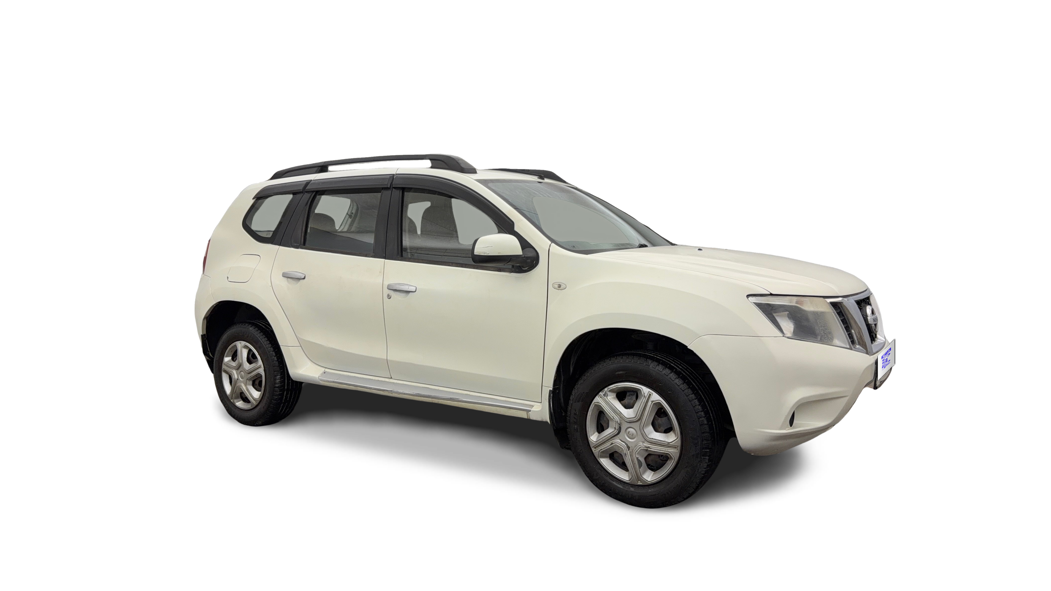 2014 Nissan Terrano - SUV - Petrol - Manual - ₹3.05 lakh