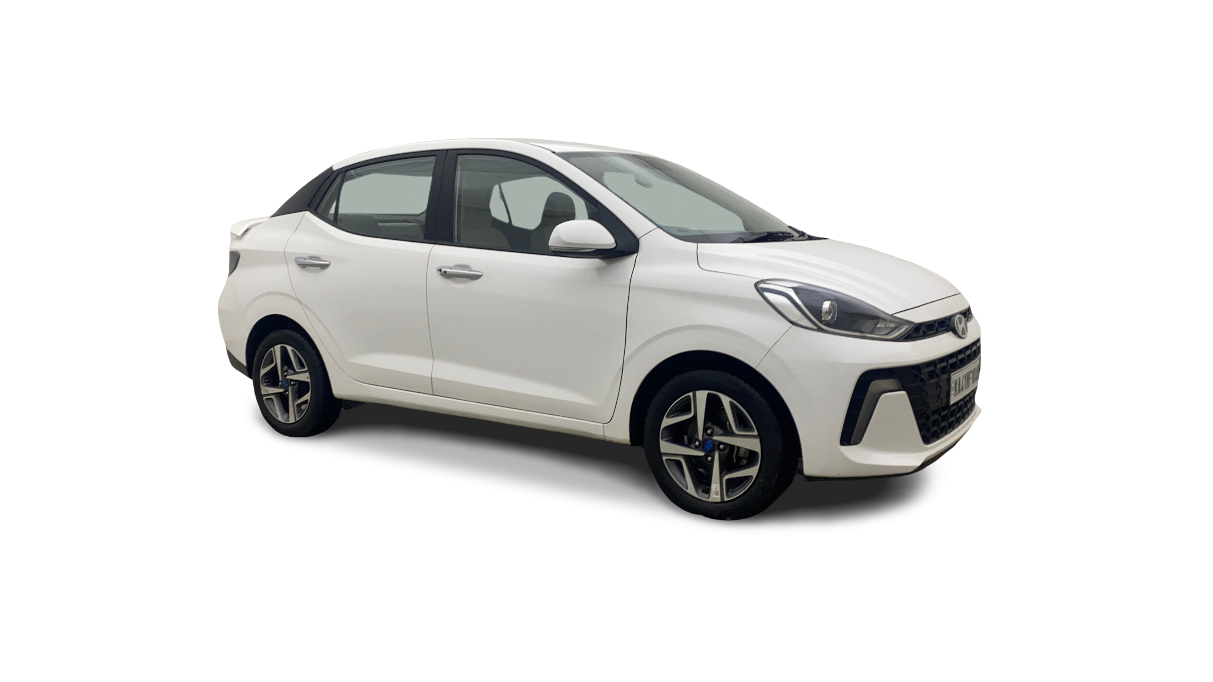 2024 Hyundai AURA - Sedan - Petrol - Manual - ₹7.30 lakh