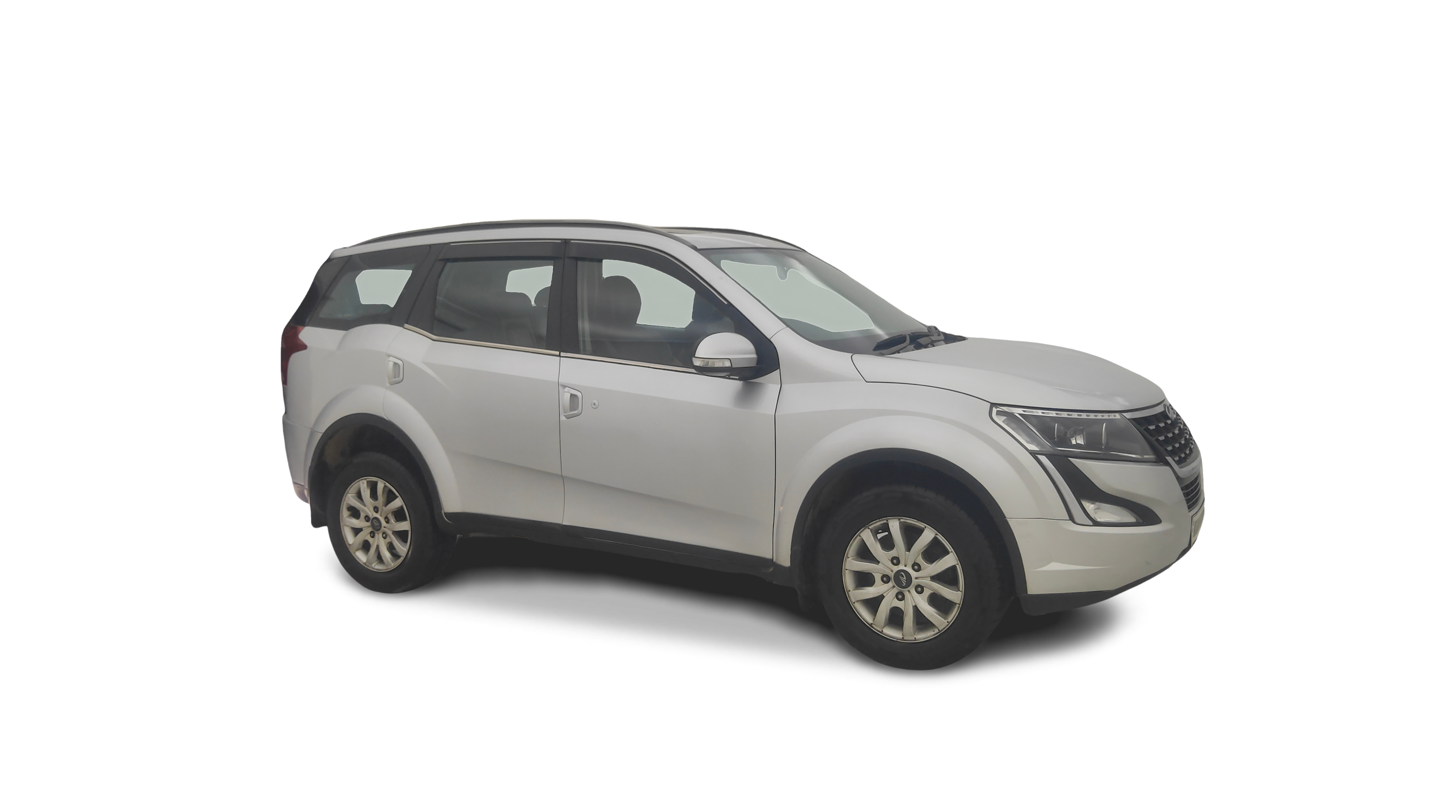 2021 Mahindra XUV500 - SUV - Diesel - Manual - ₹12.50 lakh