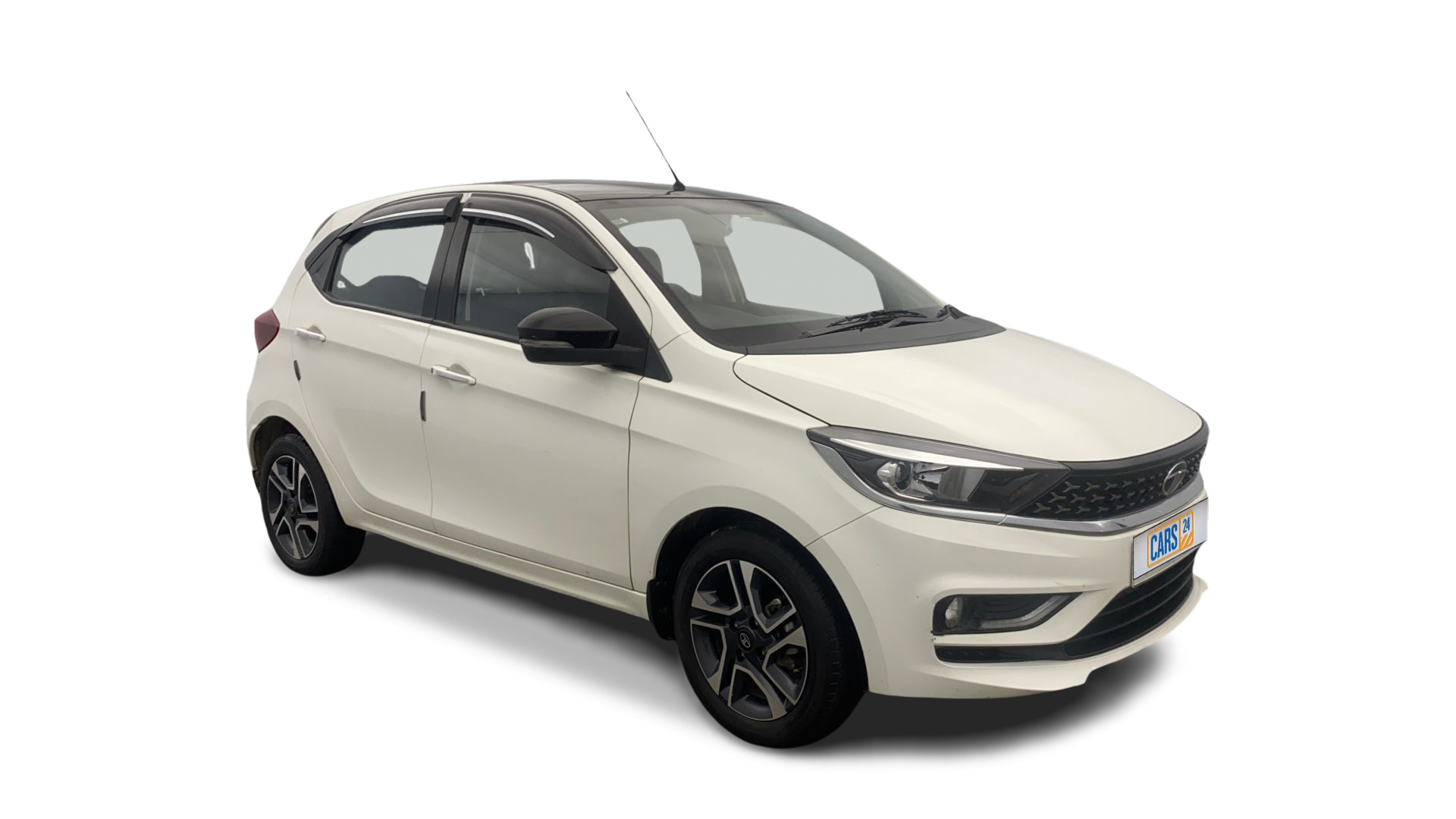 Tata Tiago-img