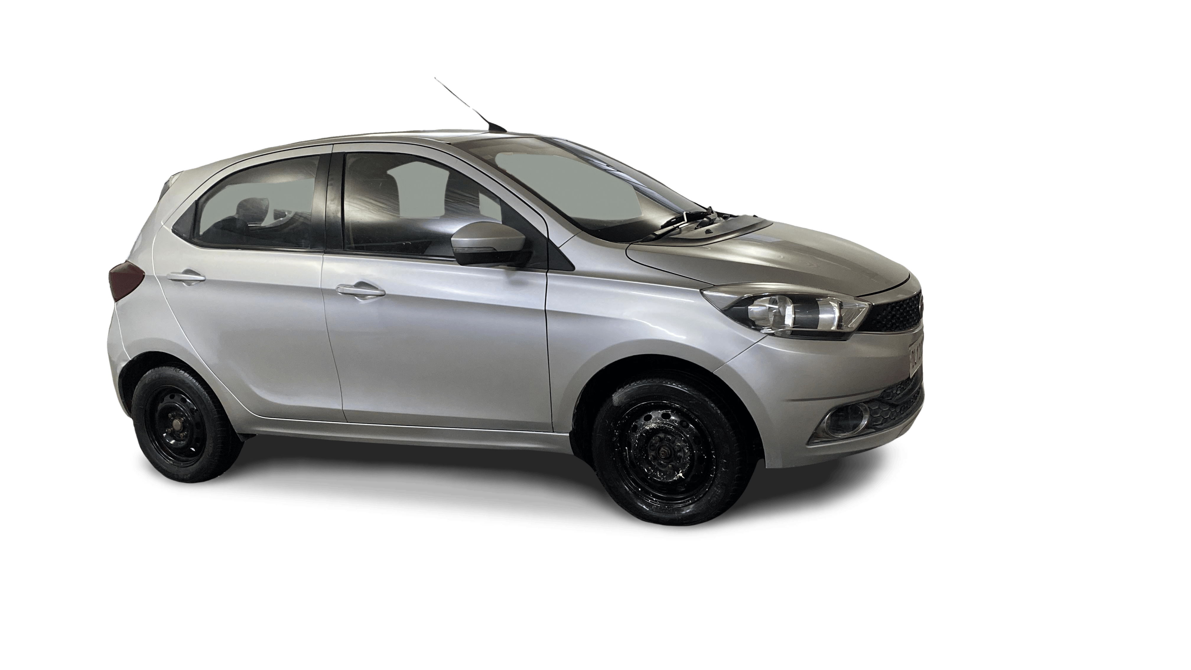 2016 Tata Tiago - Hatchback - Petrol - Manual - ₹2.64 lakh