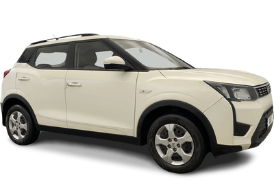 Mahindra XUV300-img