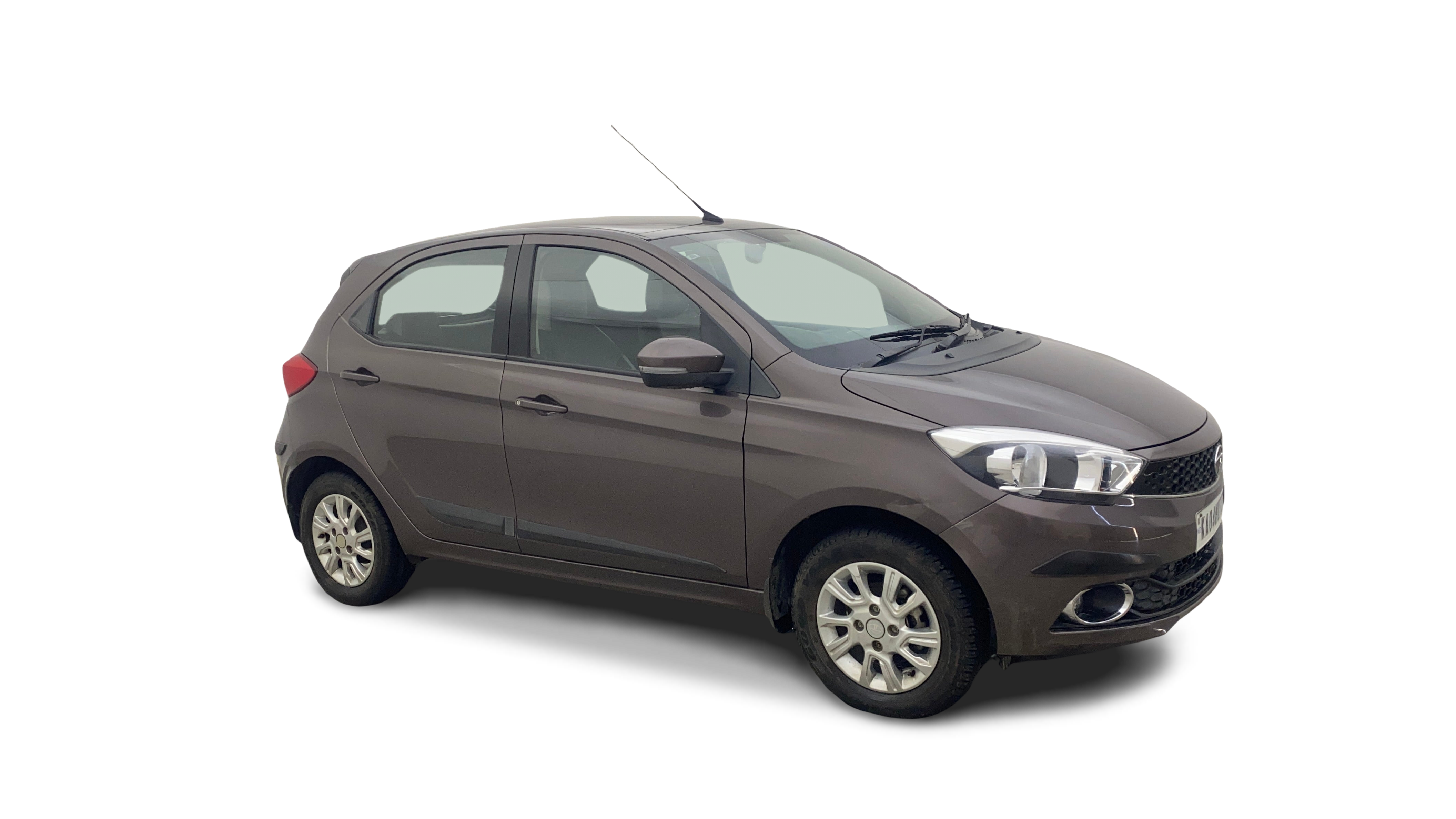 Tata Tiago-img