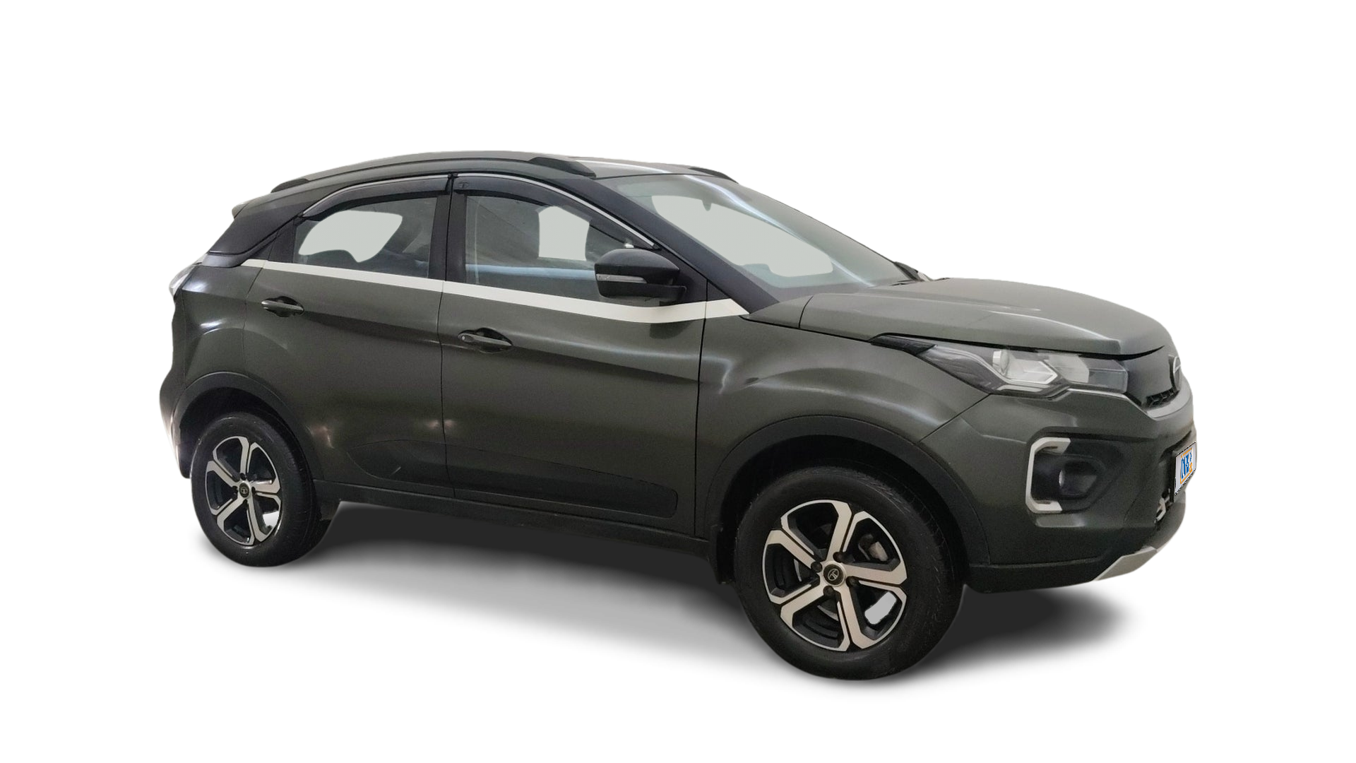 Tata NEXON-img