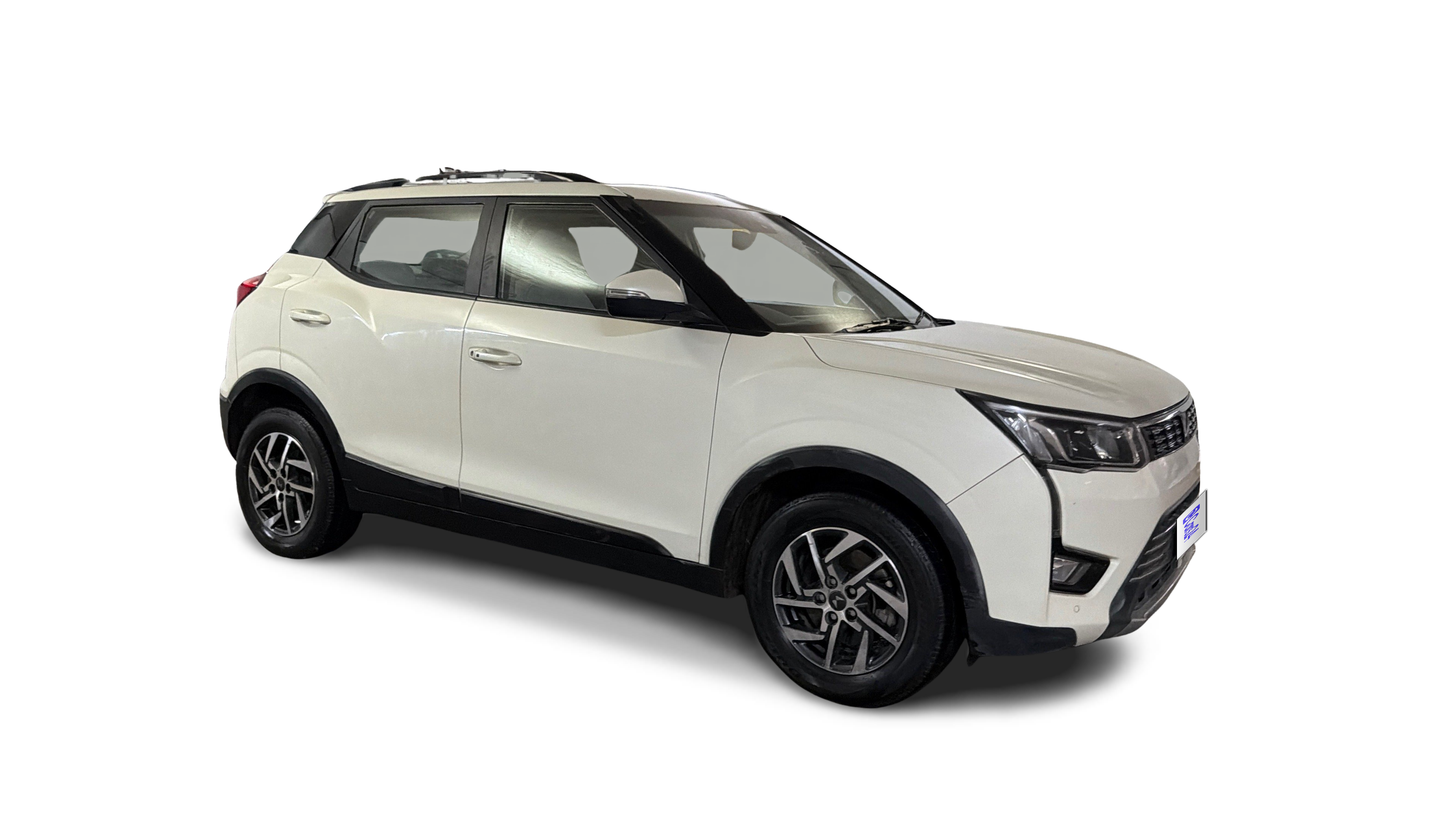 2022 Mahindra XUV300 - SUV - Petrol - Automatic - ₹7.44 lakh